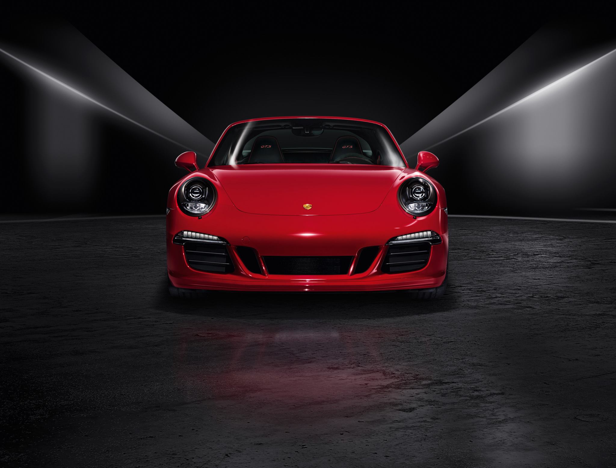 Porsche 911 Targa 4 GTS photo #2