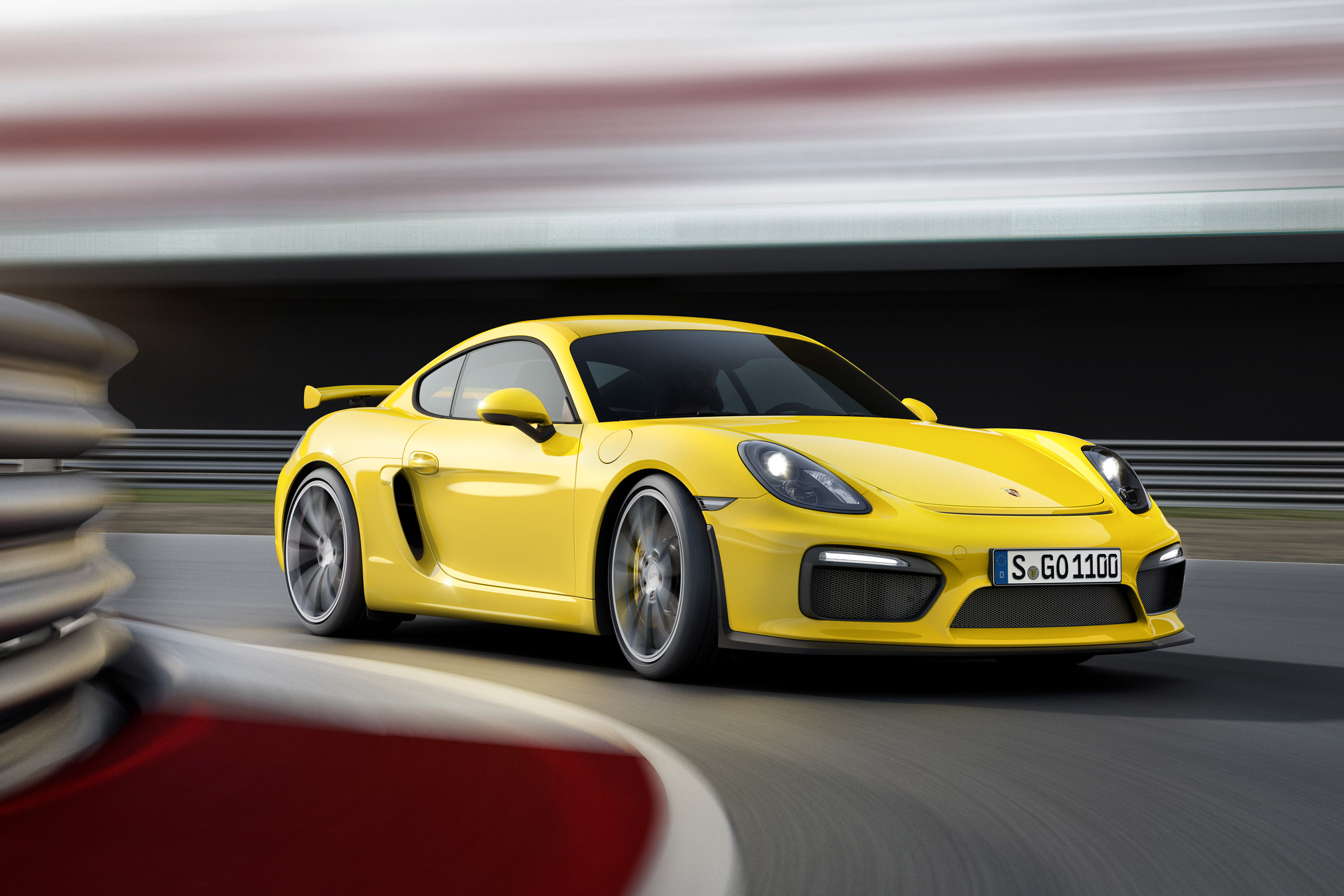 Porsche Cayman GT4 photo #4