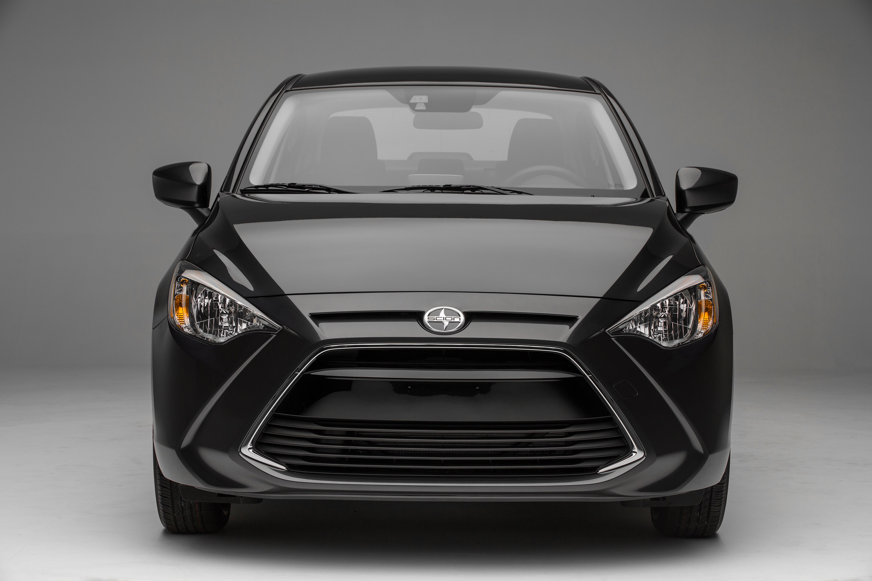 Scion iA photo #2