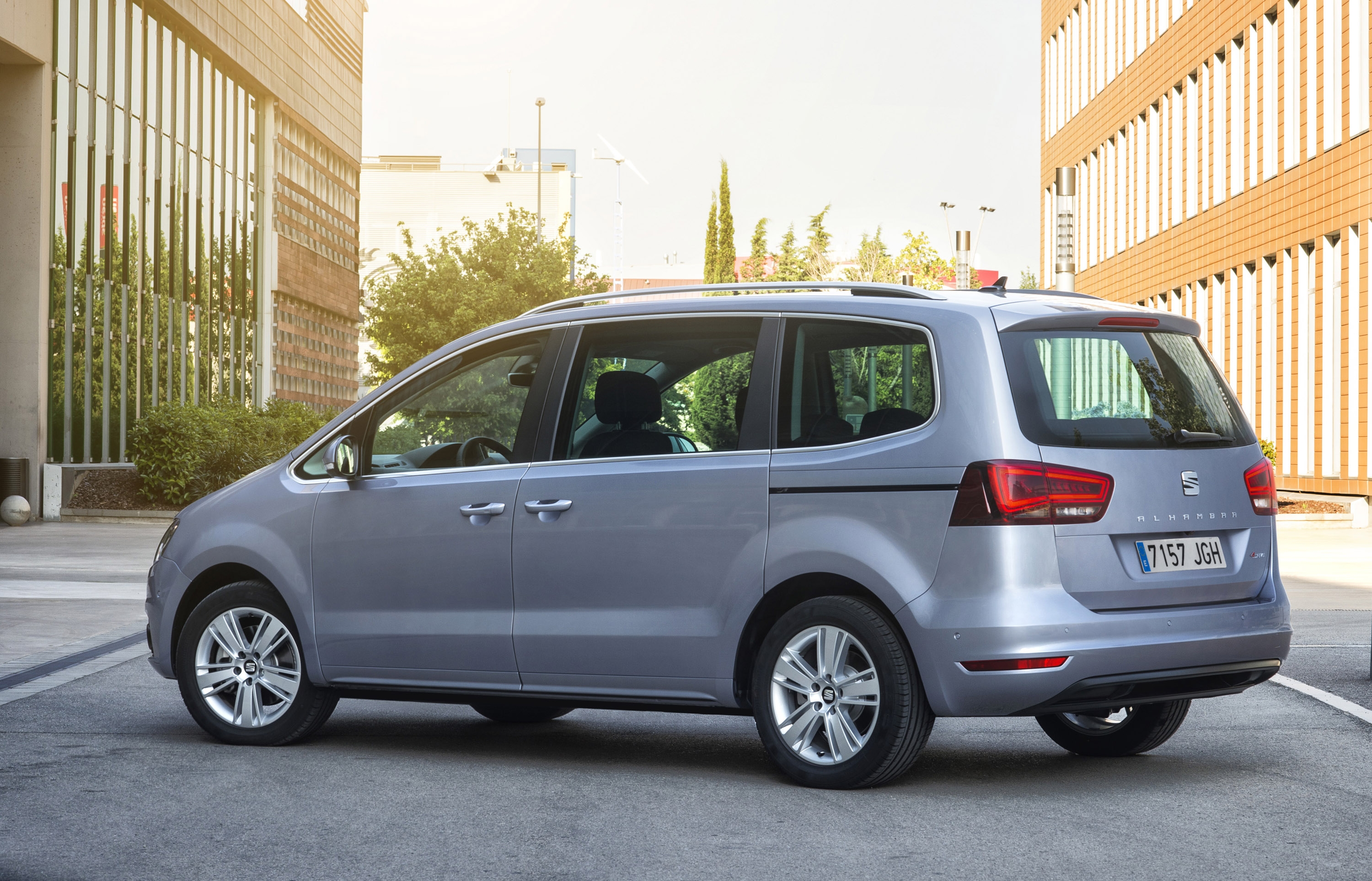 Seat Alhambra 2016