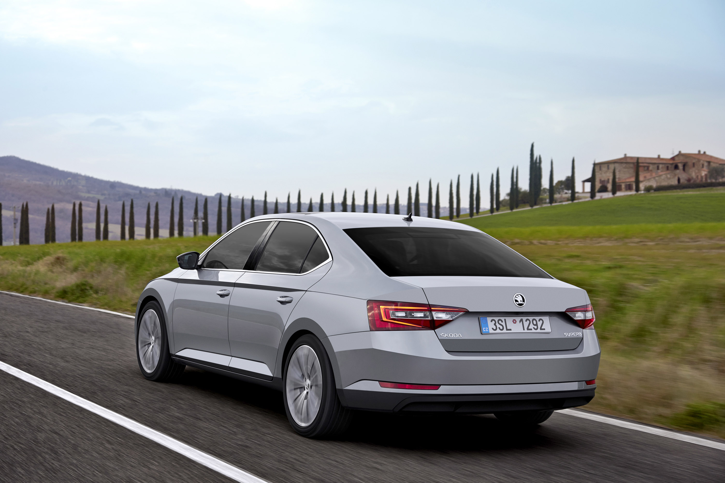 Skoda Superb photo #41