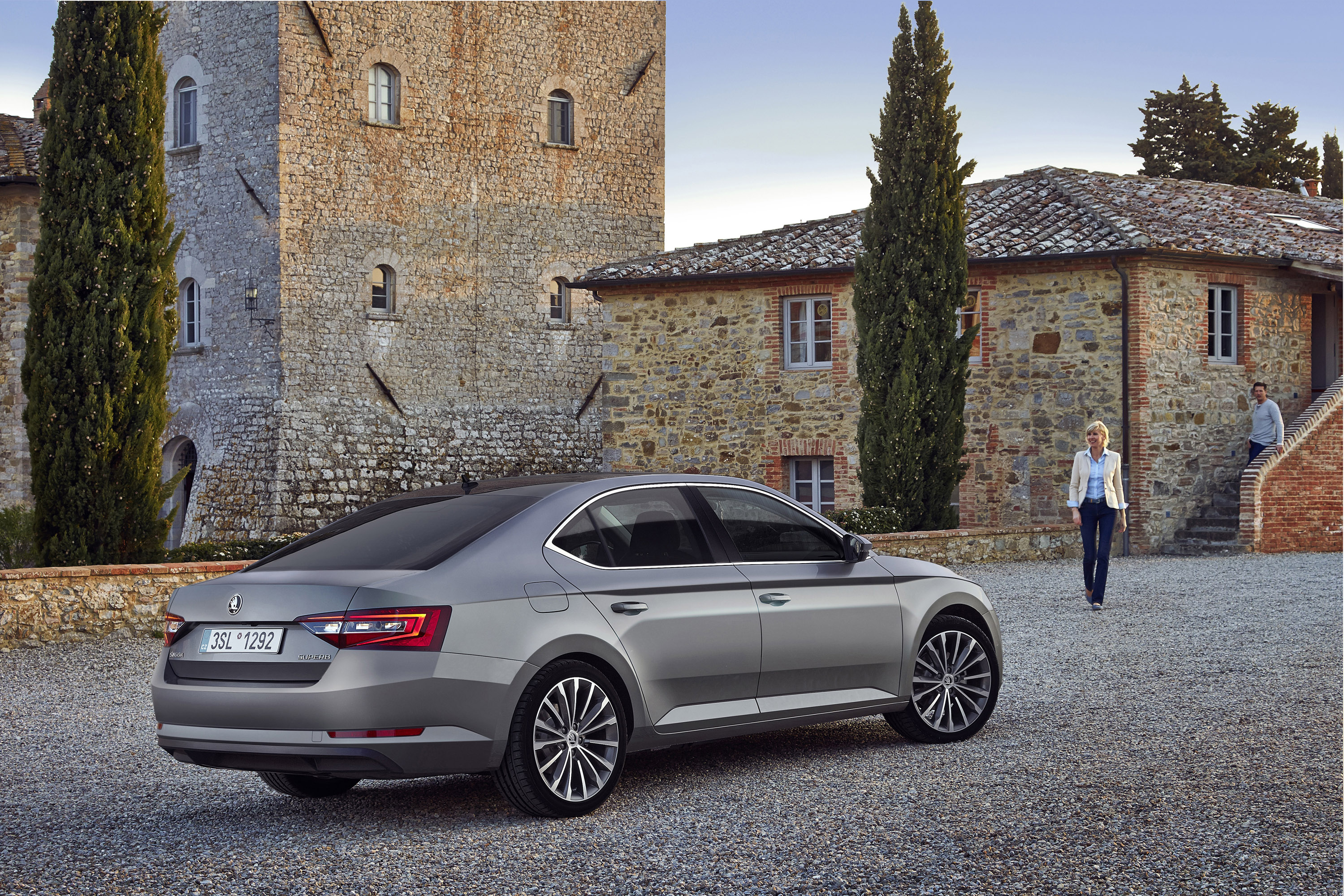 Skoda Superb photo #43