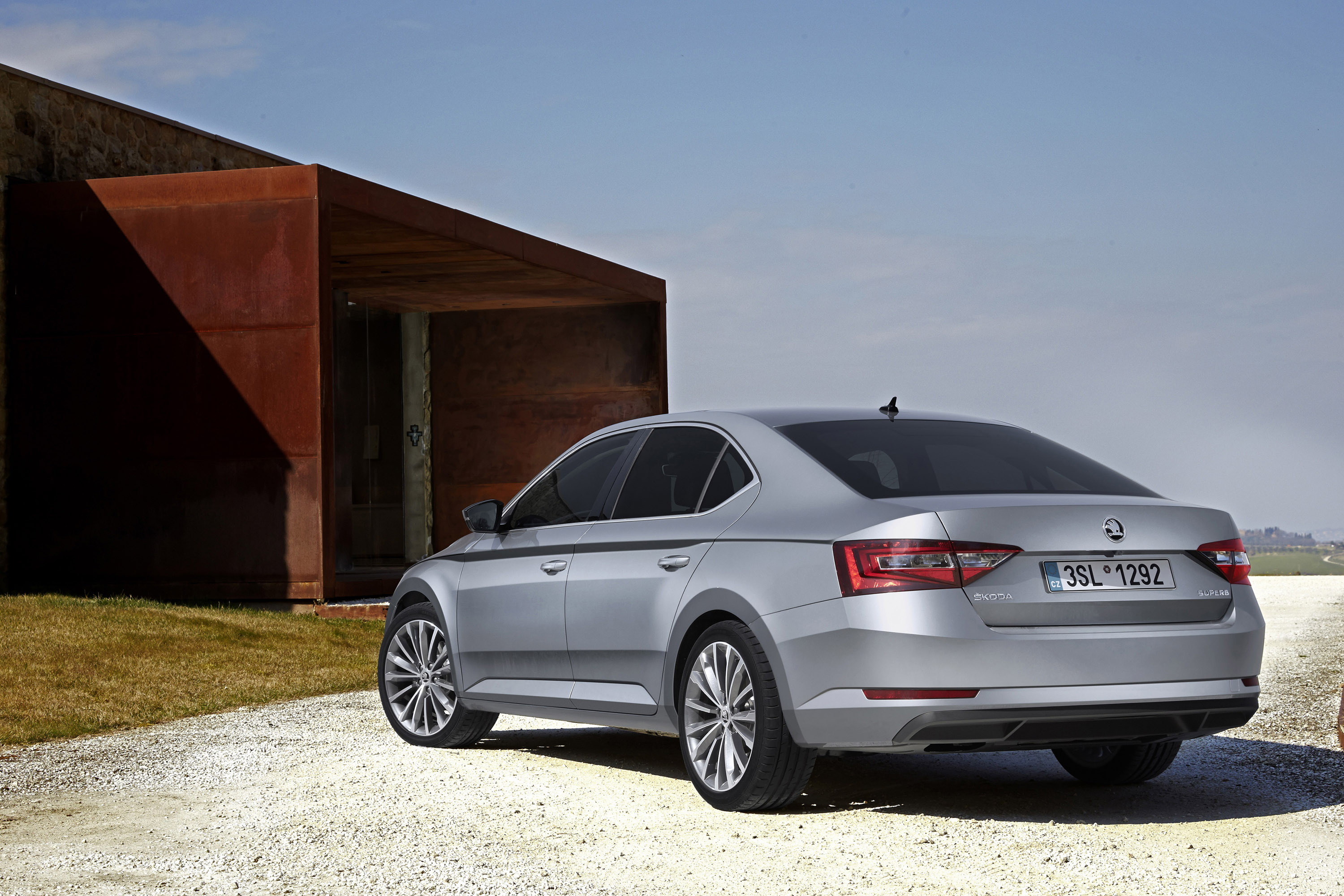 Skoda Superb photo #45