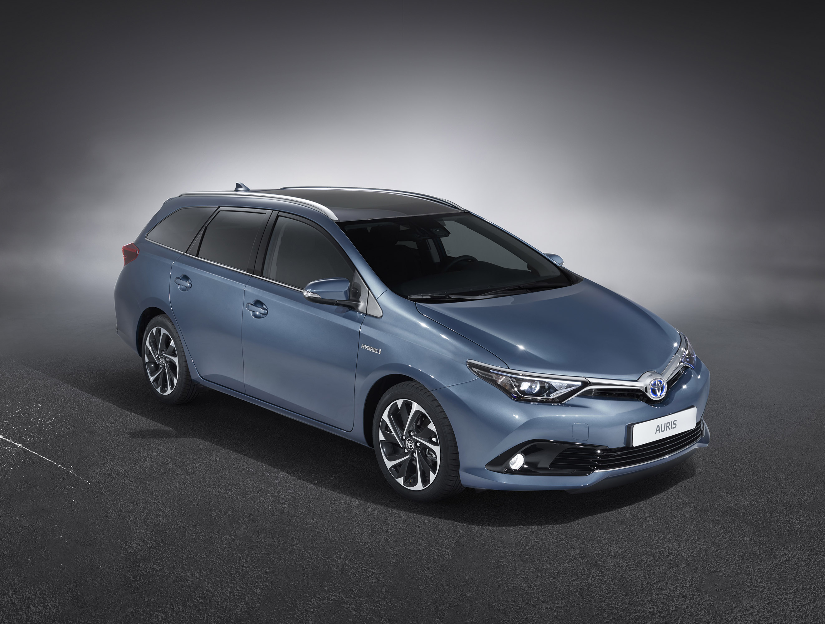 Toyota Auris photo #7
