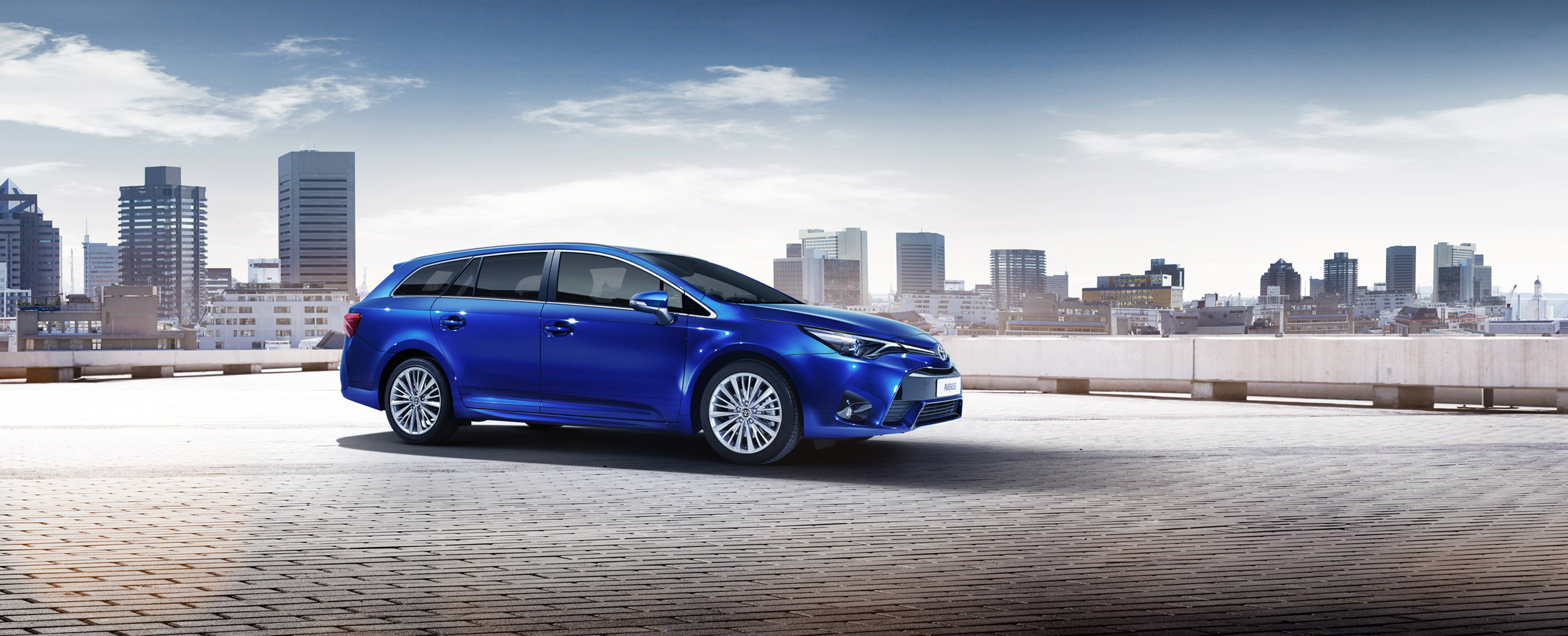Toyota Avensis photo #16