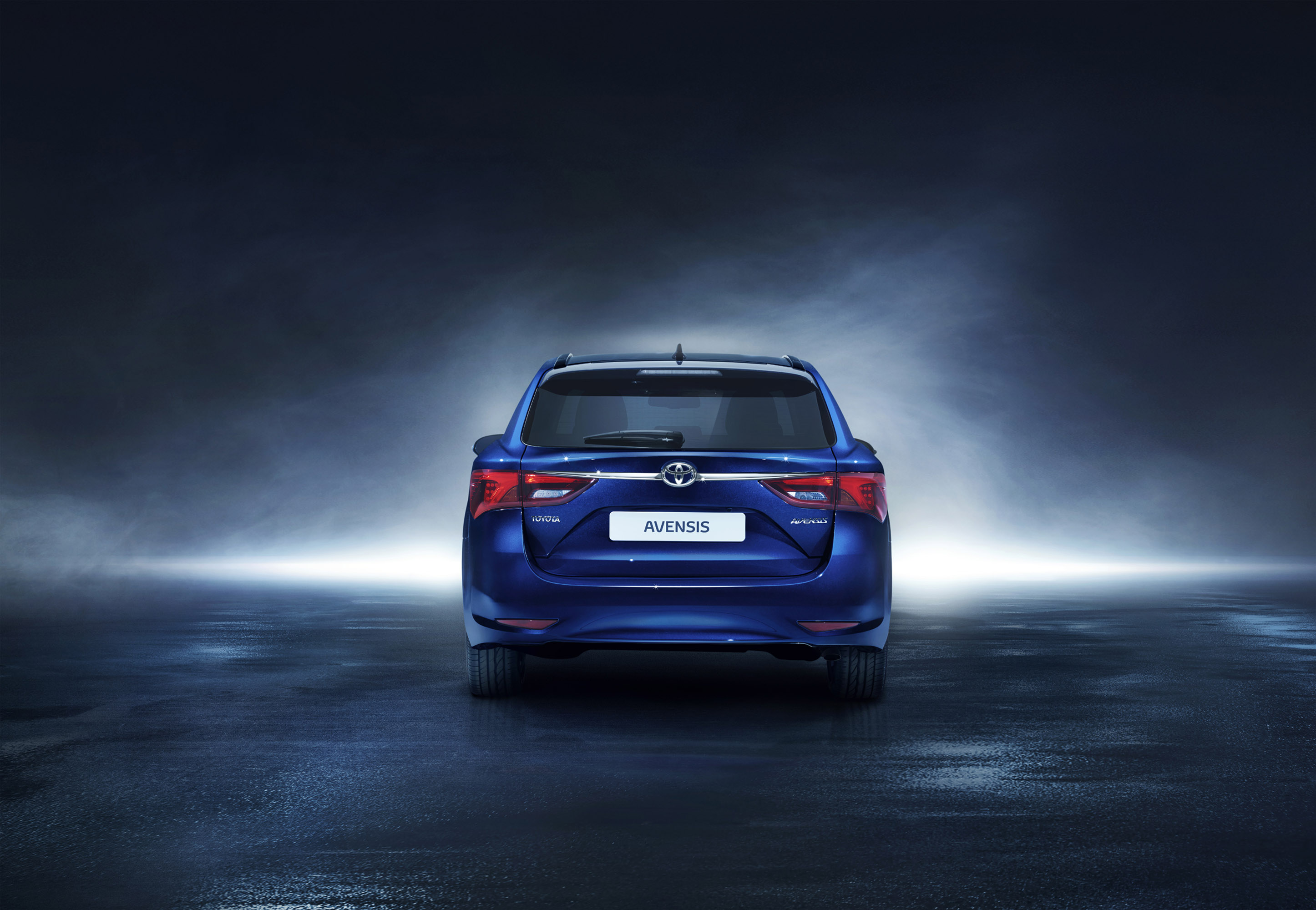 Toyota Avensis photo #22