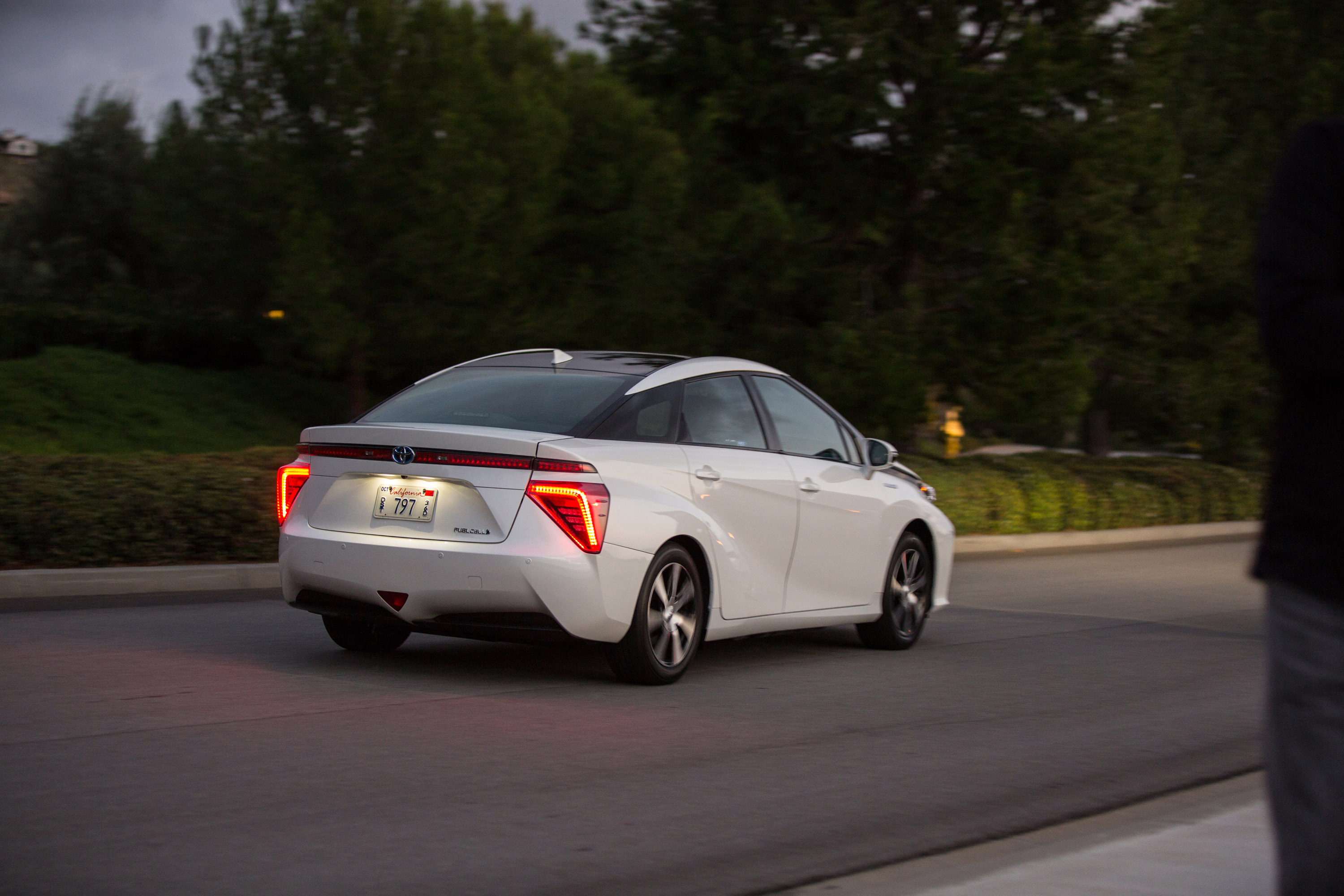 Toyota Mirai photo #34