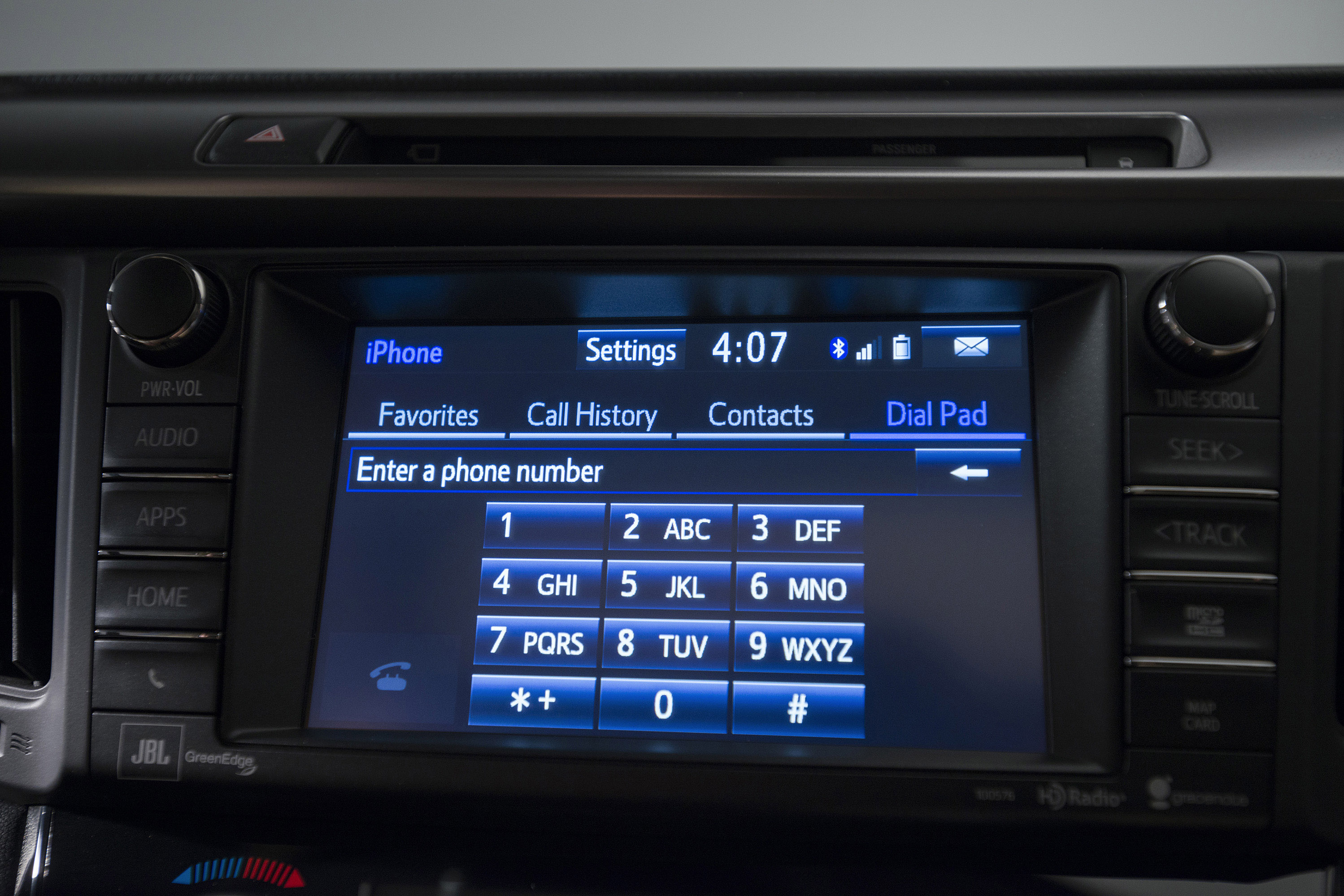 Toyota RAV4 Hybrid photo #47