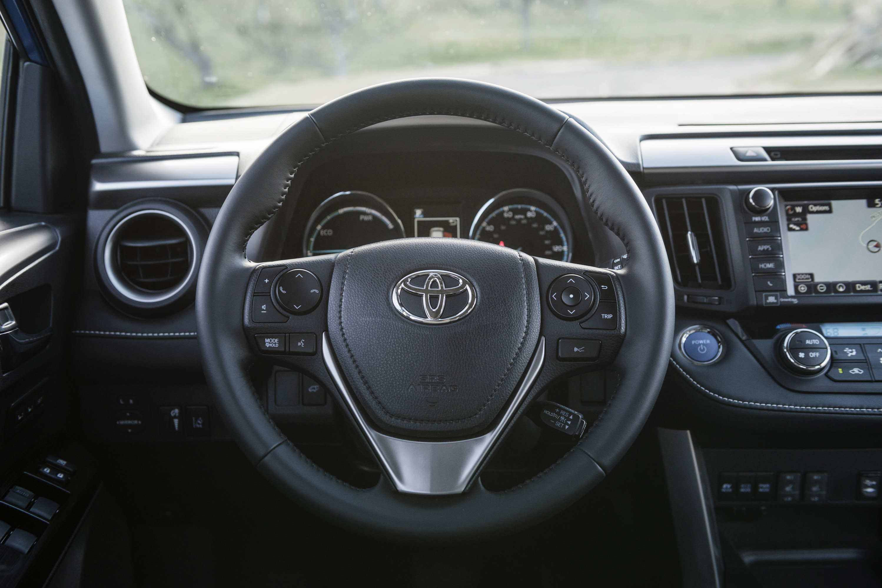 Toyota RAV4 Hybrid photo #51