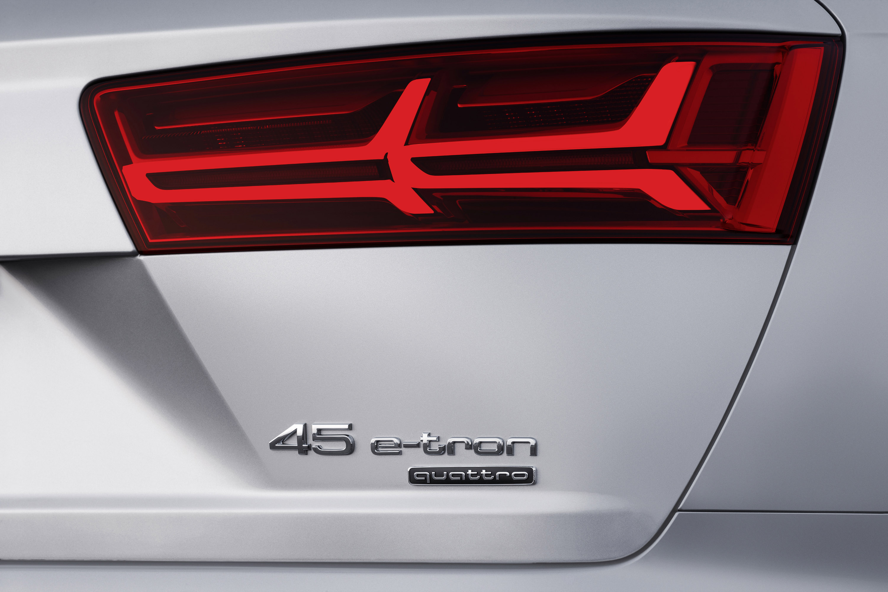 Audi Q7 e-tron 2.0 TFSI quattro photo #19