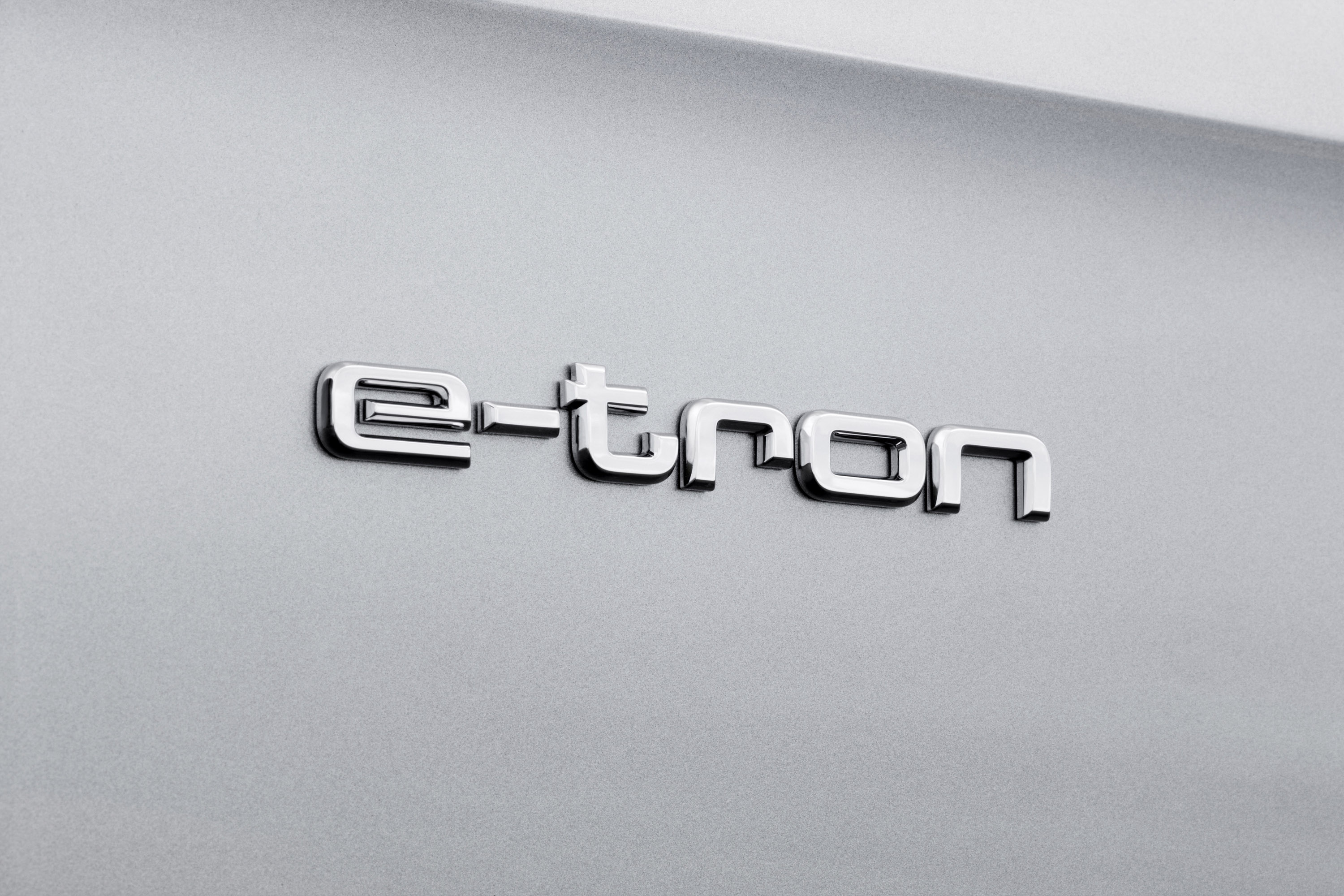 Audi Q7 e-tron 2.0 TFSI quattro photo #21