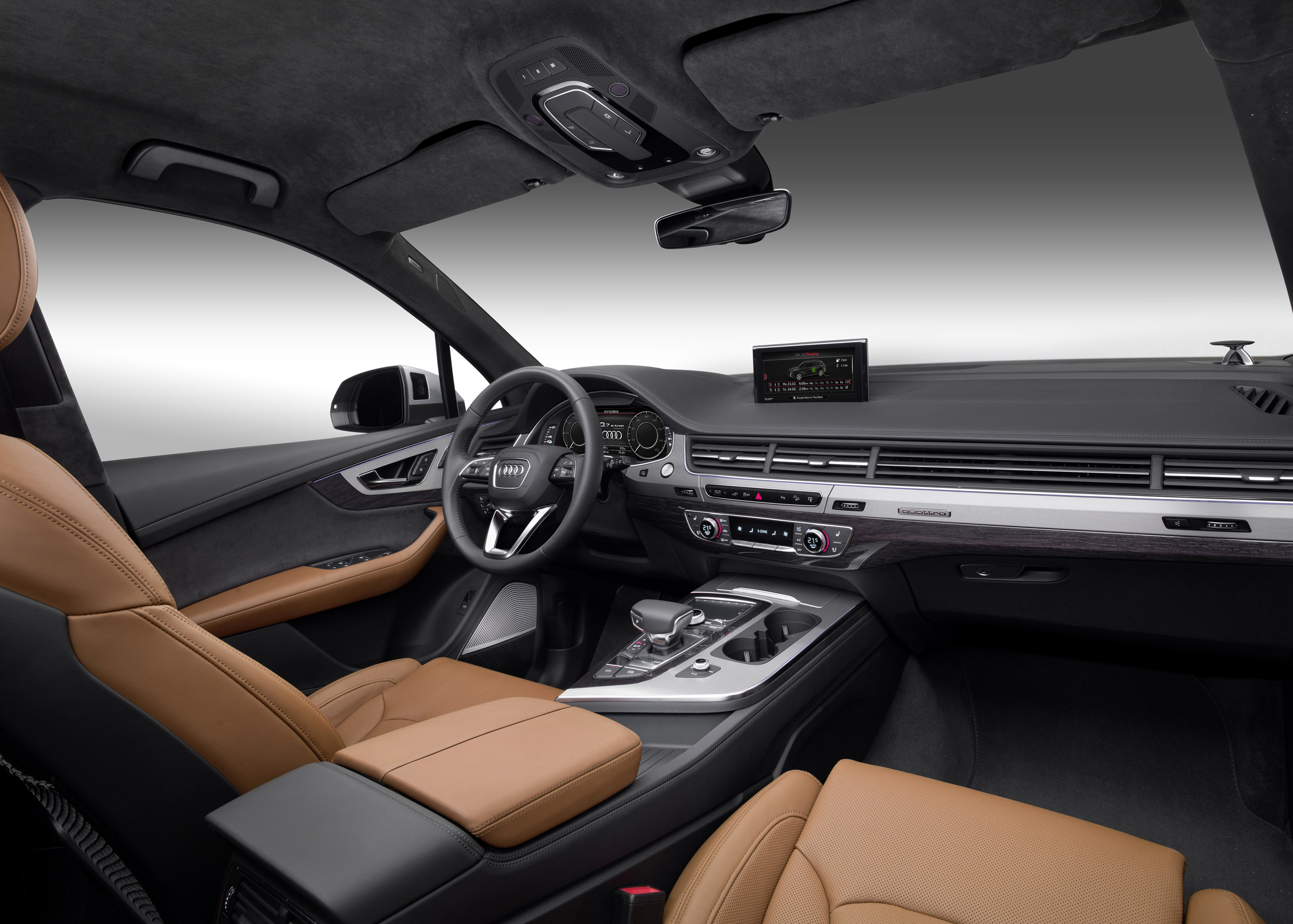 Audi Q7 e-tron 3.0 TDI quattro photo #9