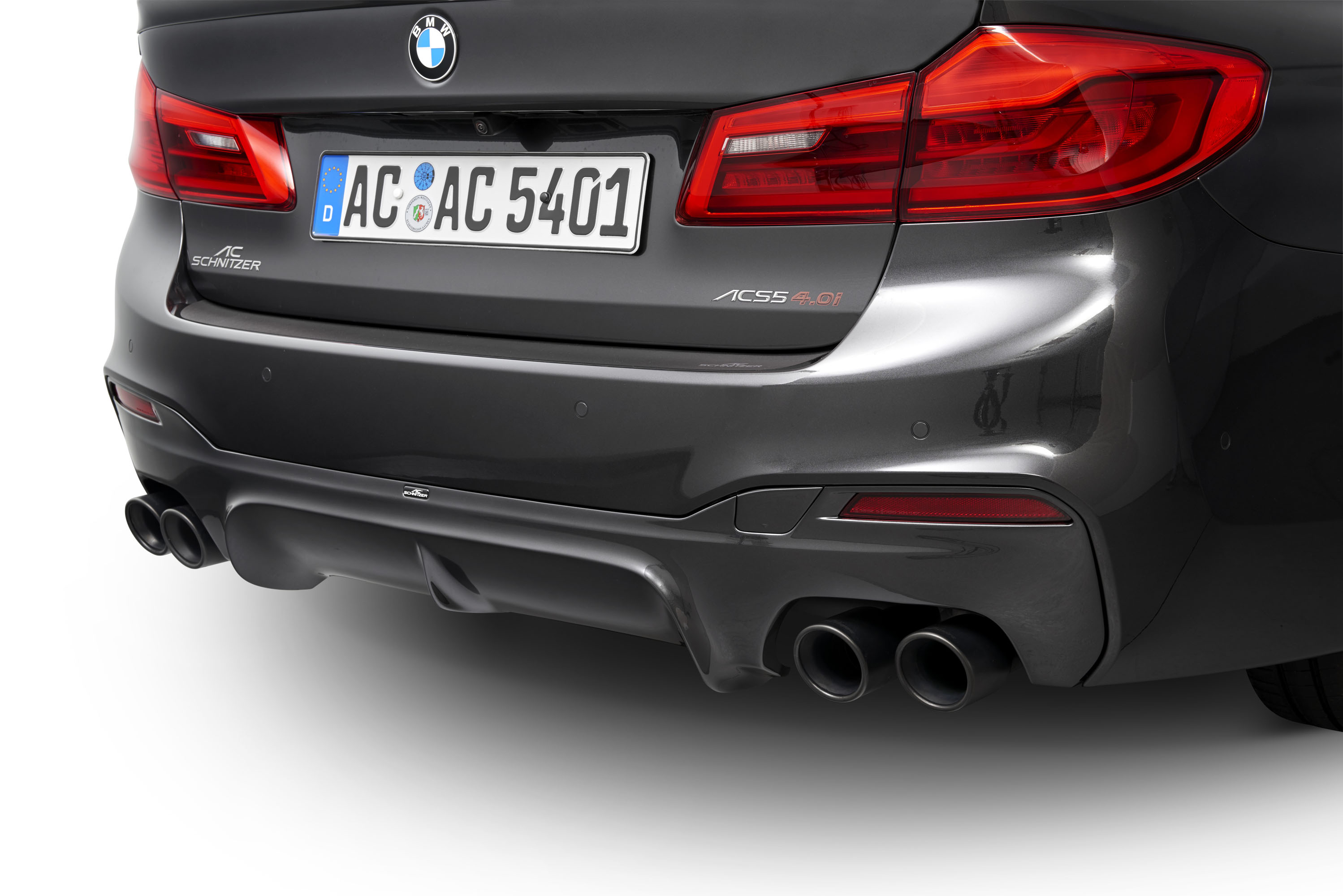 BMW 5 series G30 and G31 photo #25