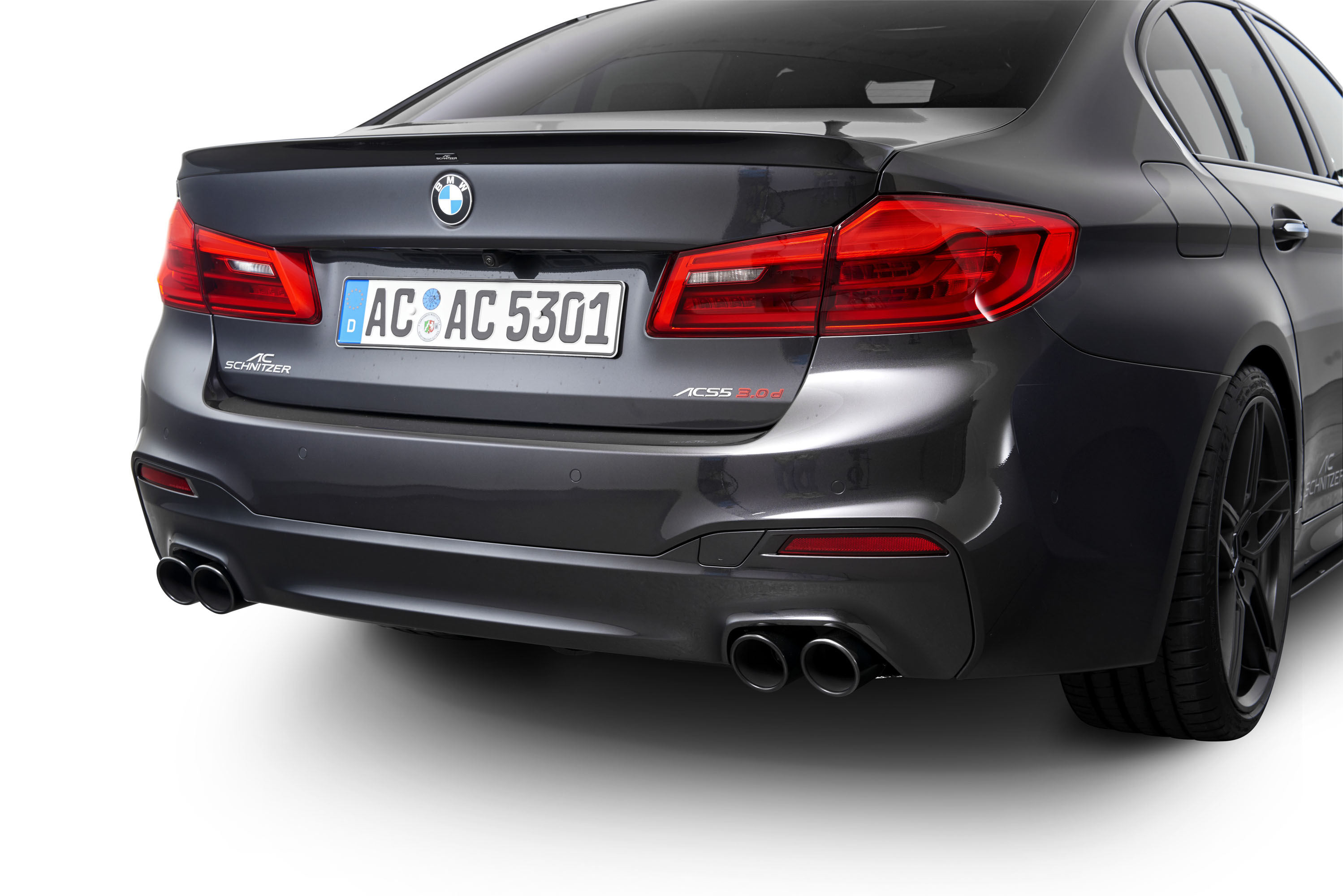 BMW 5 series G30 and G31 photo #31