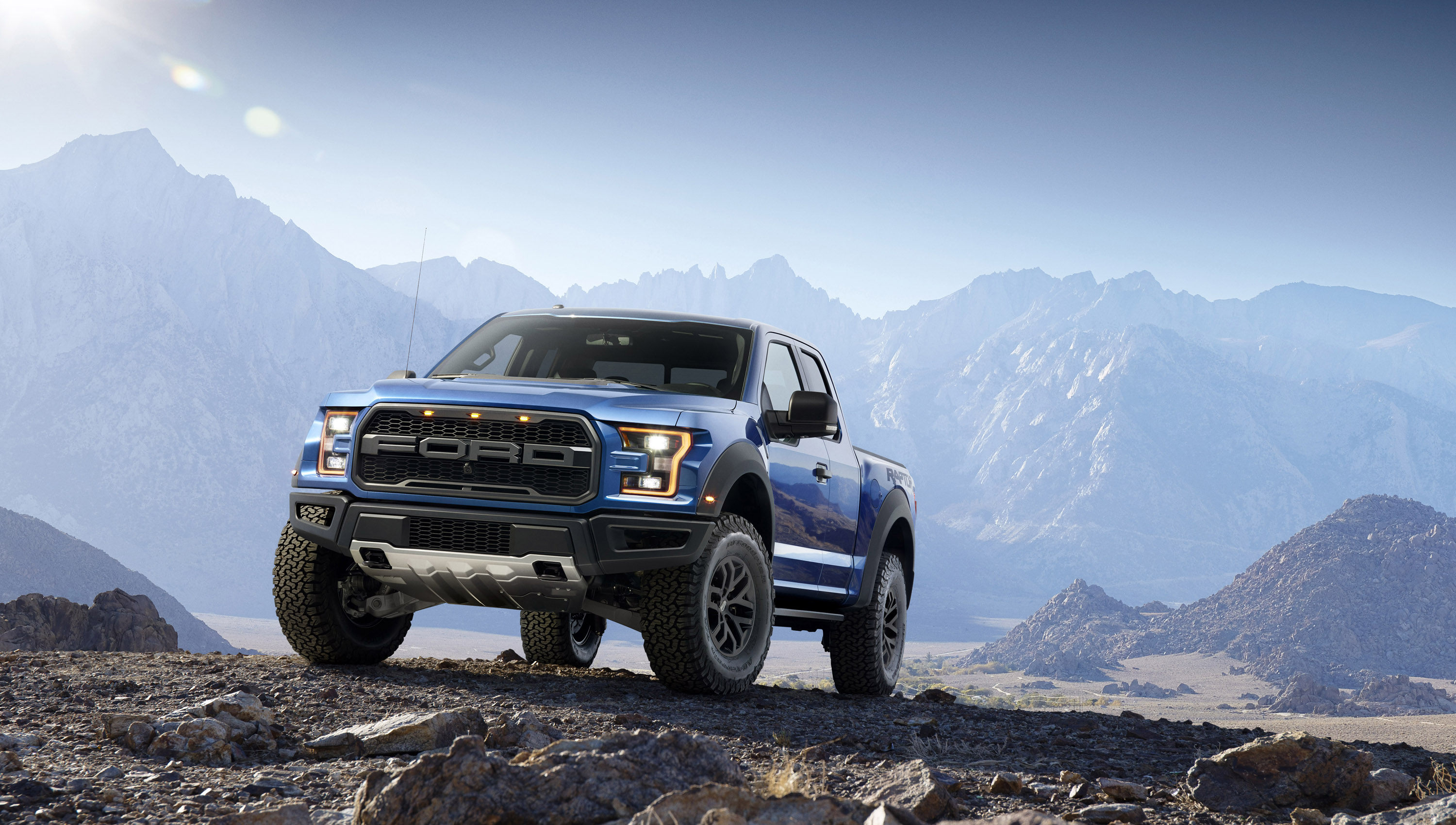 Ford F-150 Raptor photo #1