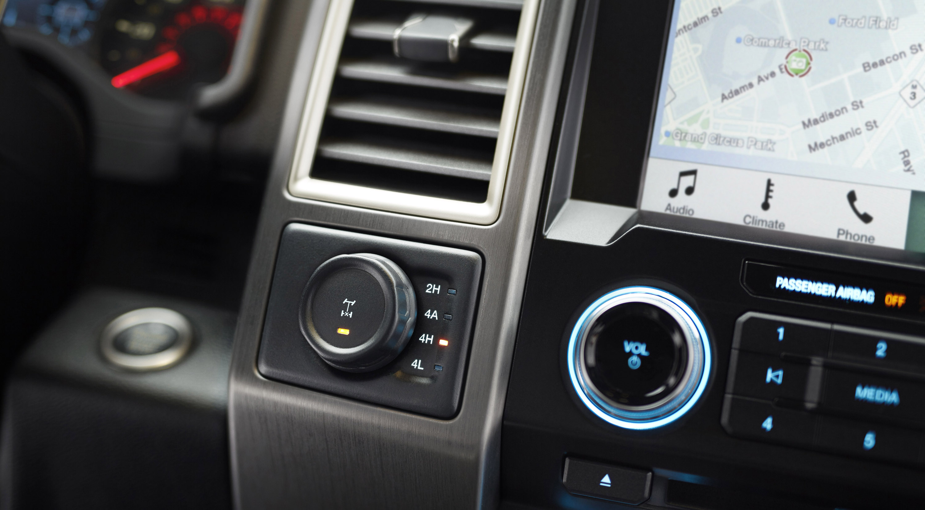 Ford F-150 Raptor photo #24