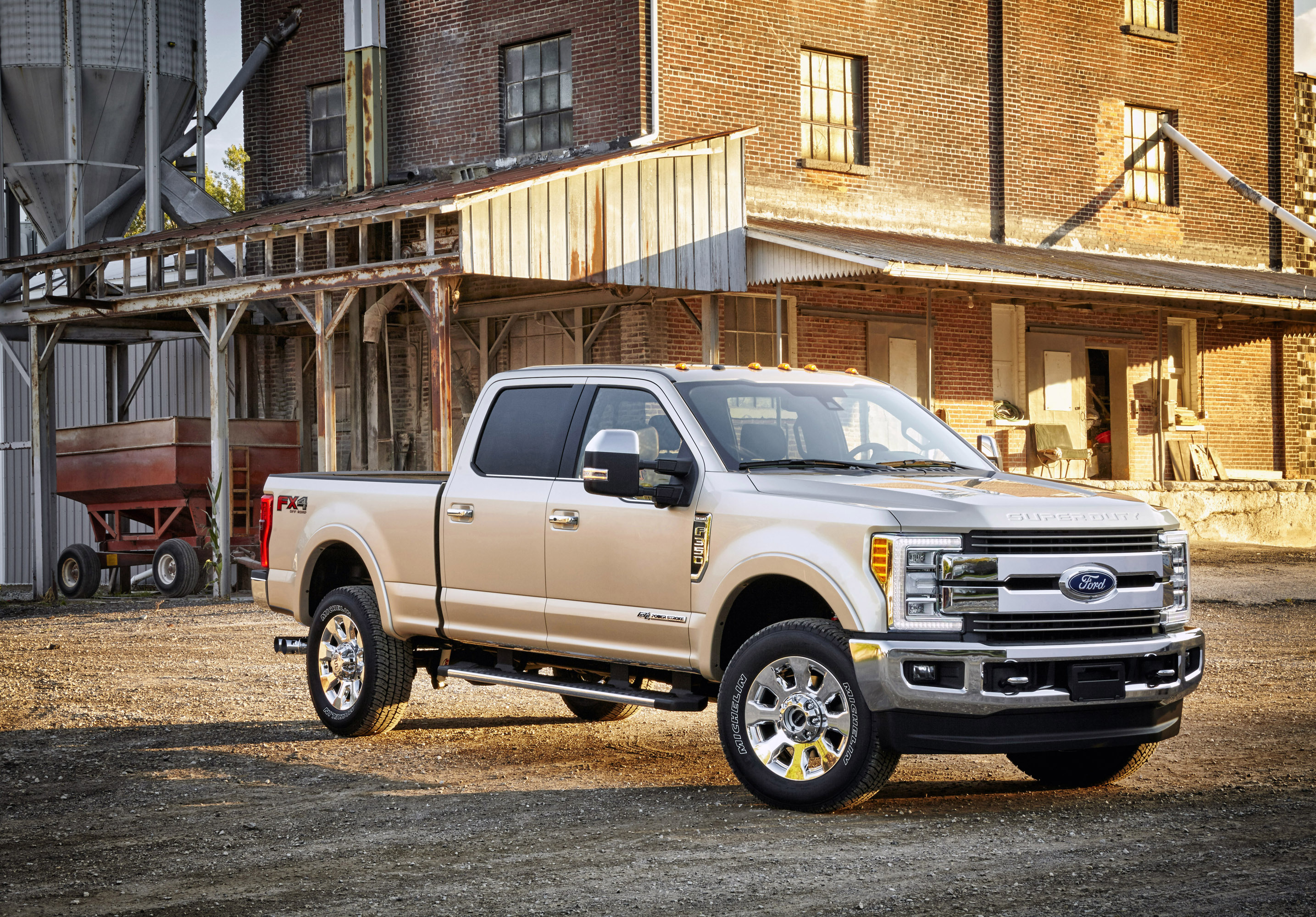Ford F-Series Super Duty photo #17