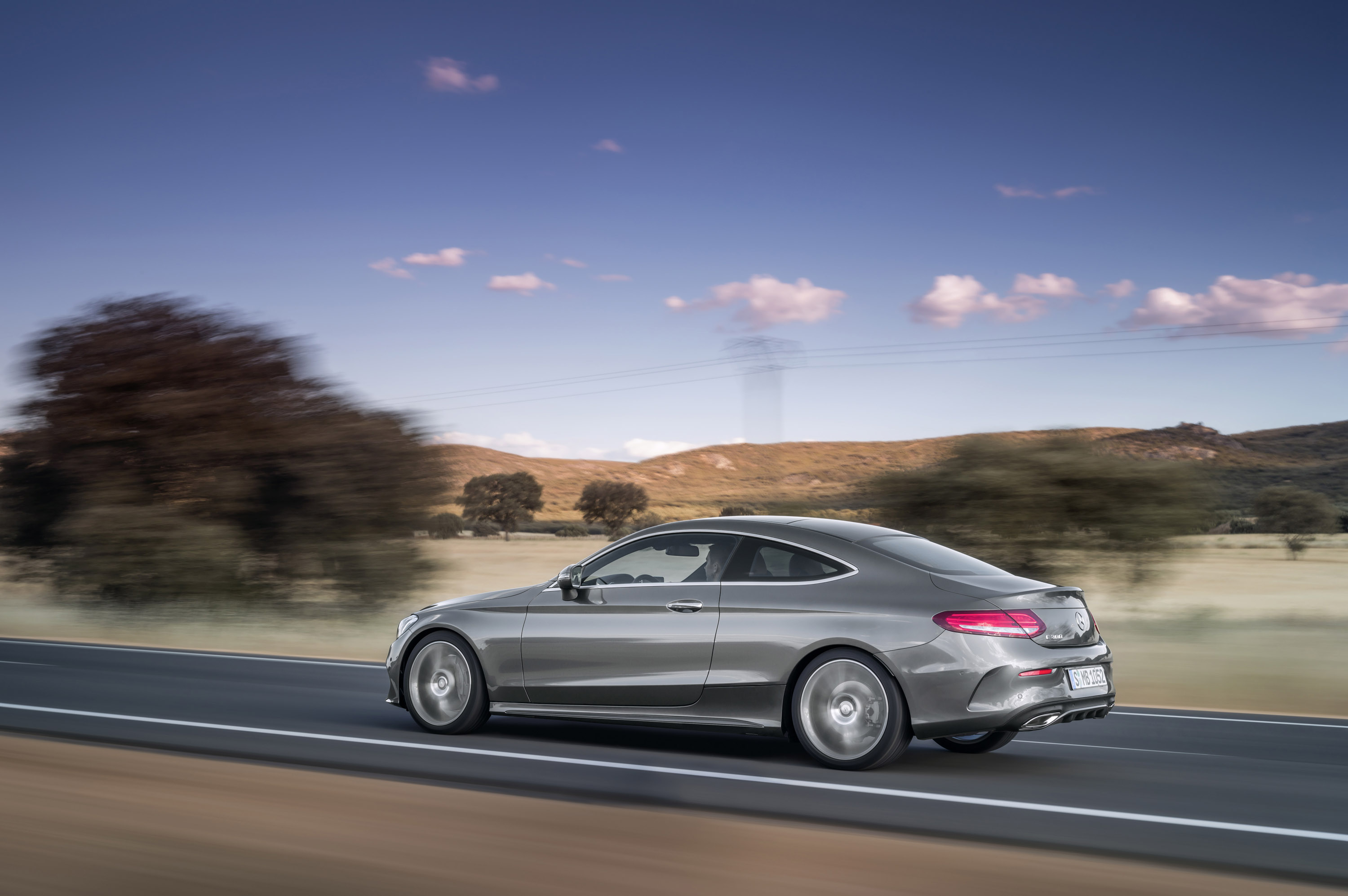 Mercedes-Benz C-Class Coupe photo #18