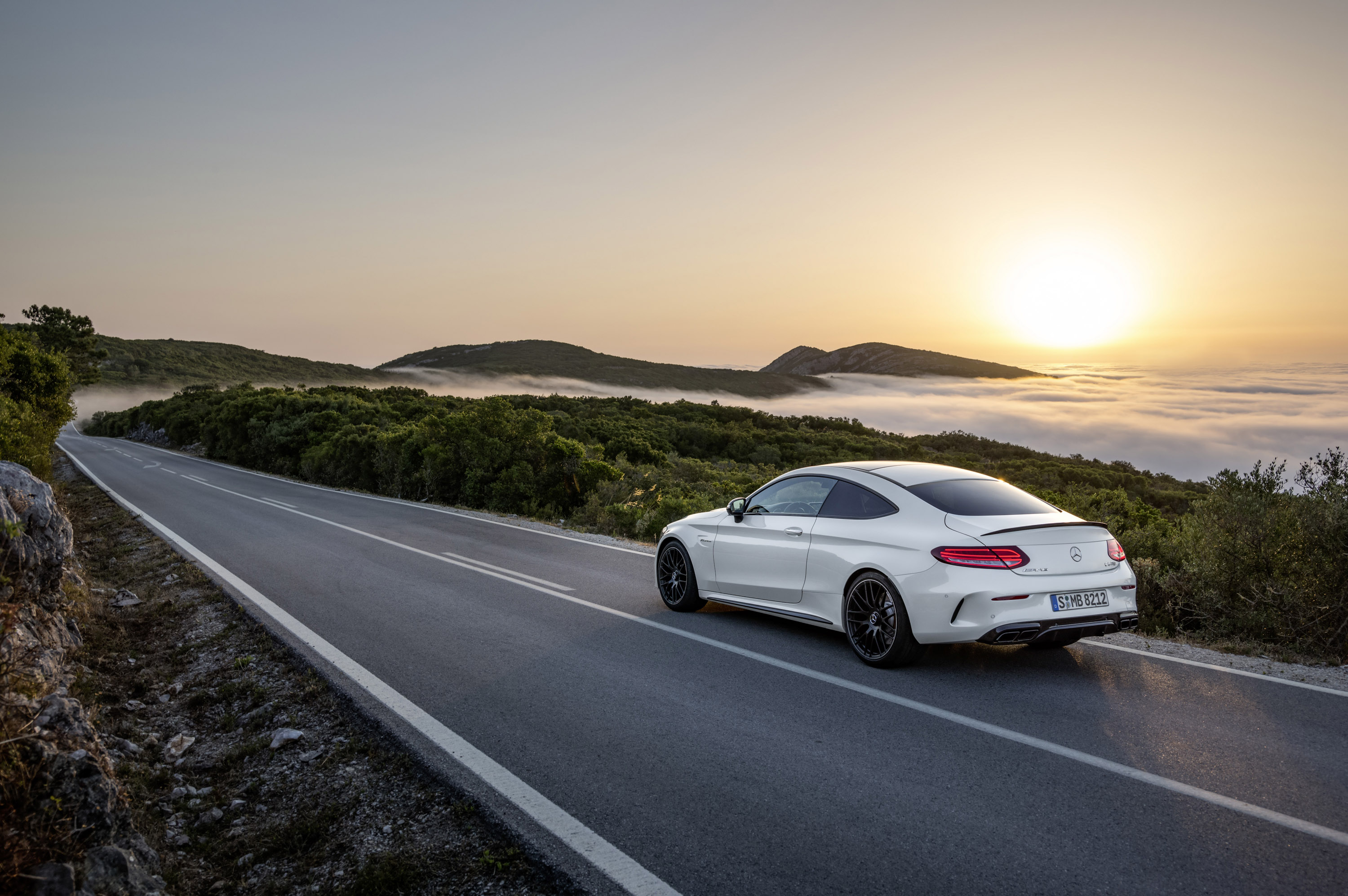 Mercedes-Benz C63 AMG Coupe photo #21