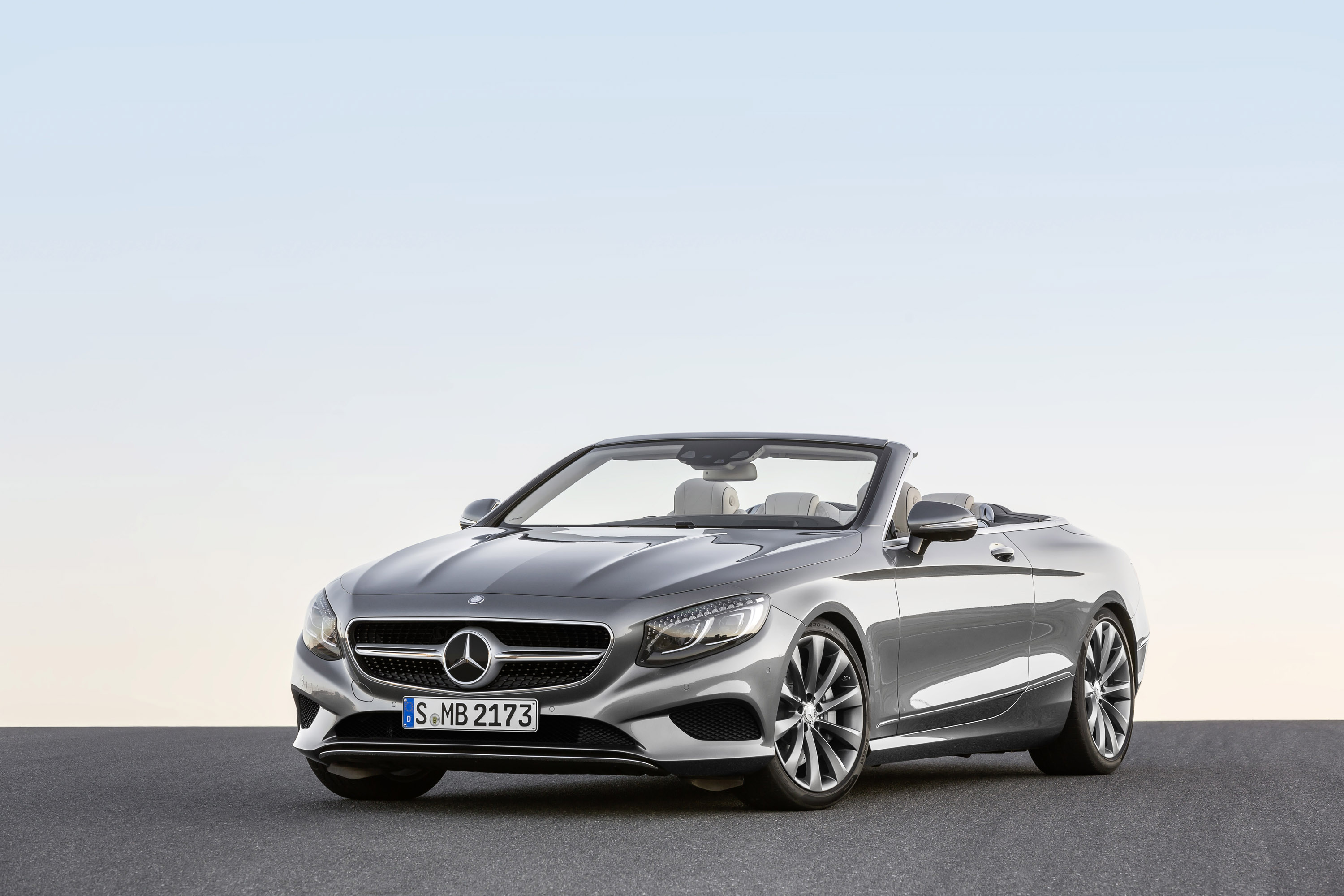 Mercedes-Benz S-Class Cabriolet photo #1