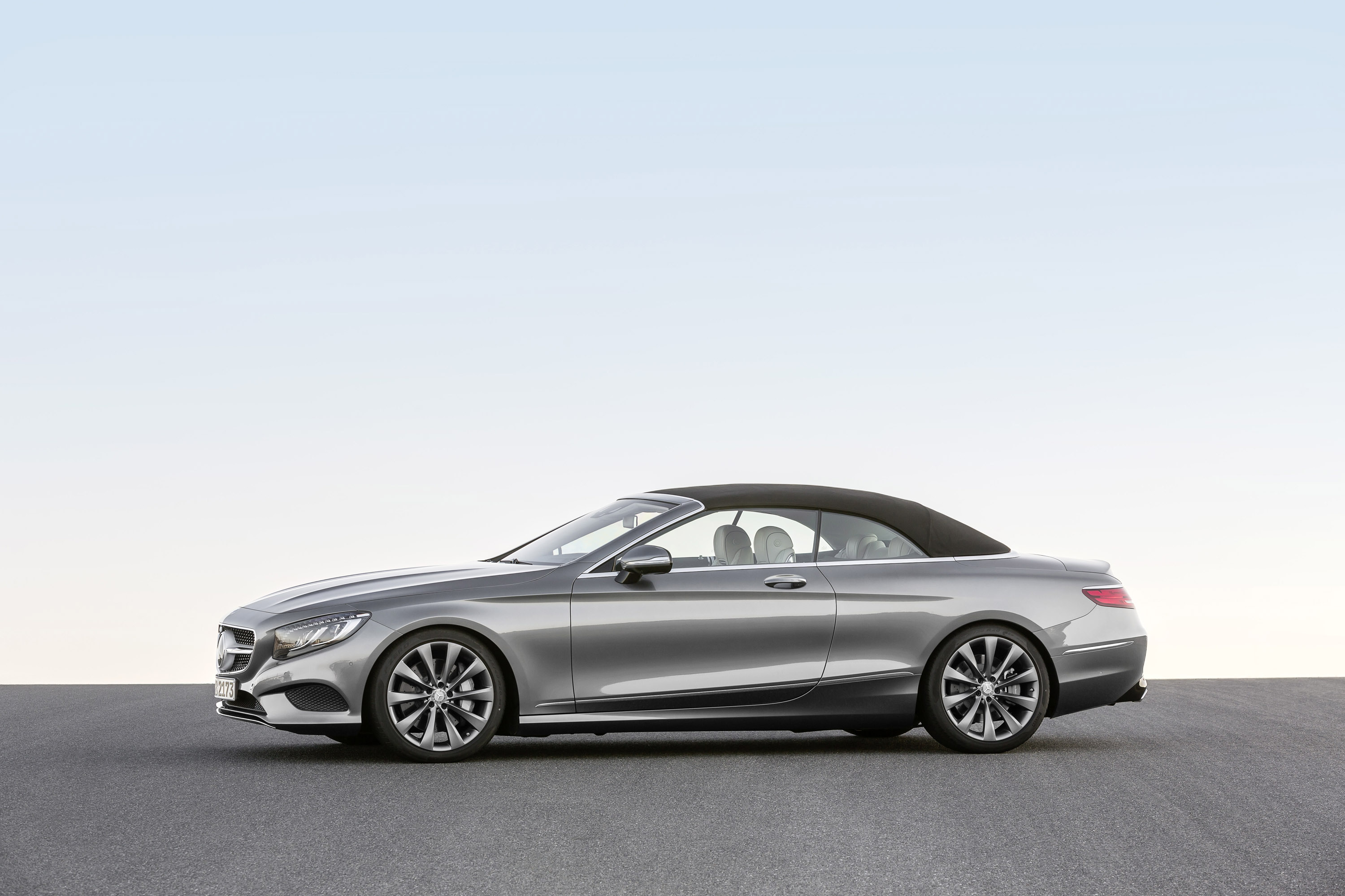Mercedes-Benz S-Class Cabriolet photo #29