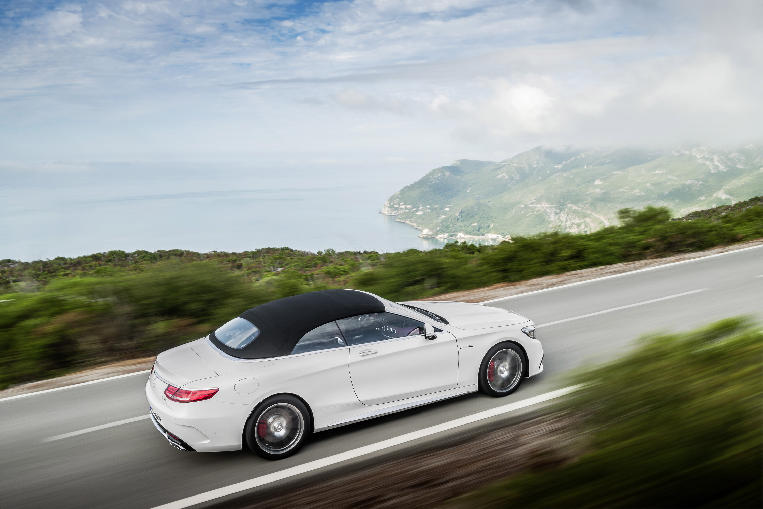 Mercedes-Benz S-Class Cabriolet photo #46