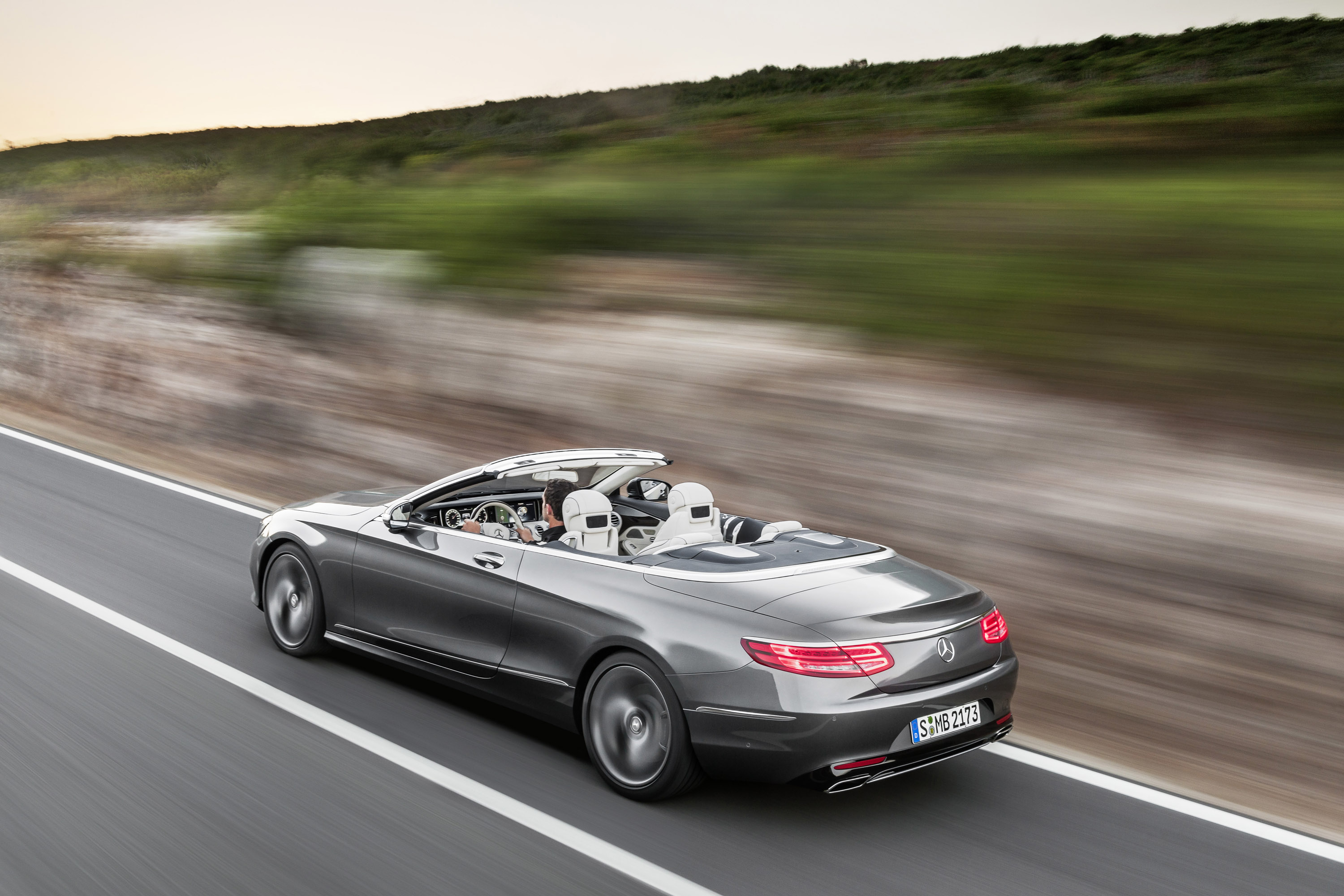 Mercedes-Benz S-Class Cabriolet photo #52