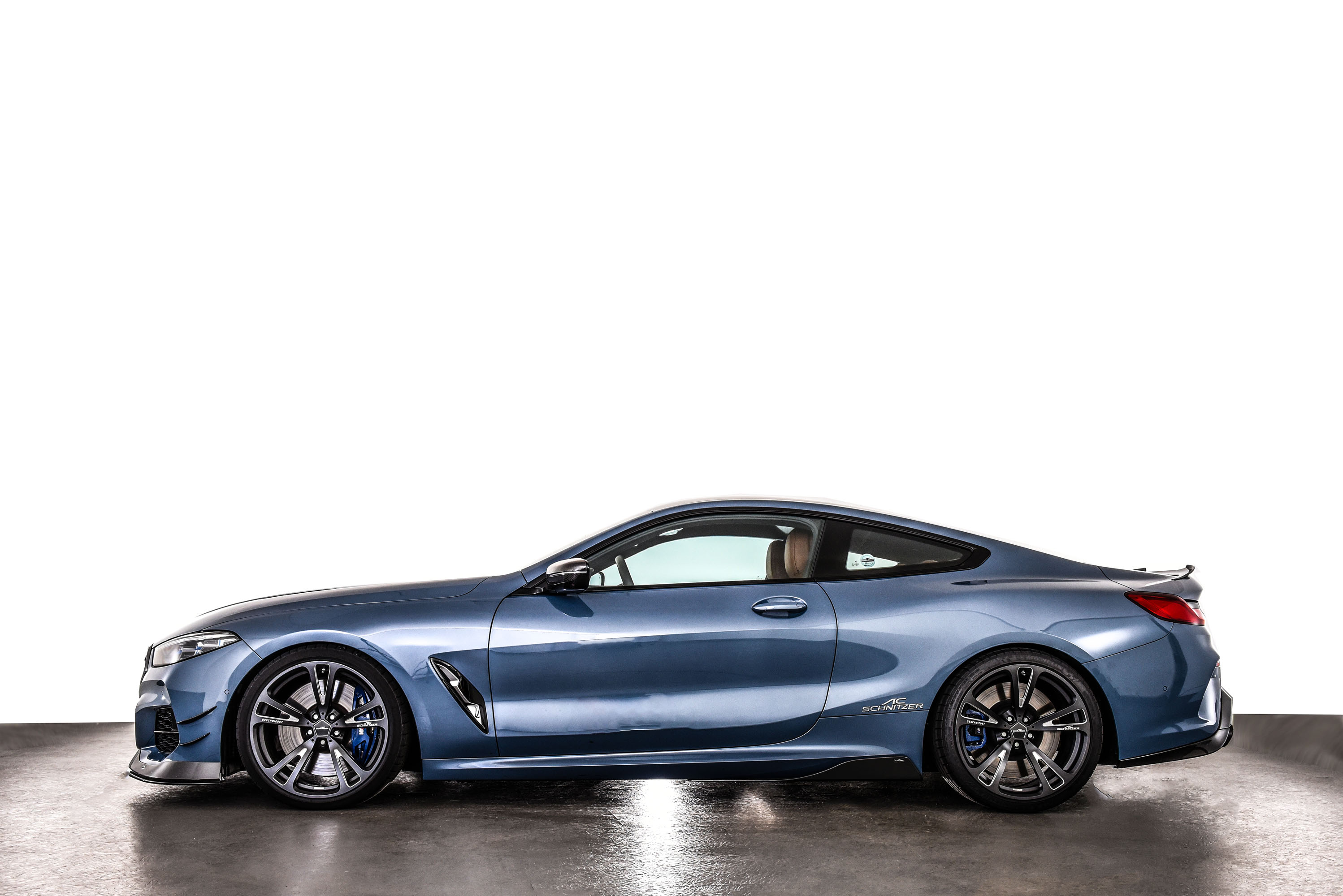 BMW 8 series (G14, G15) photo #28