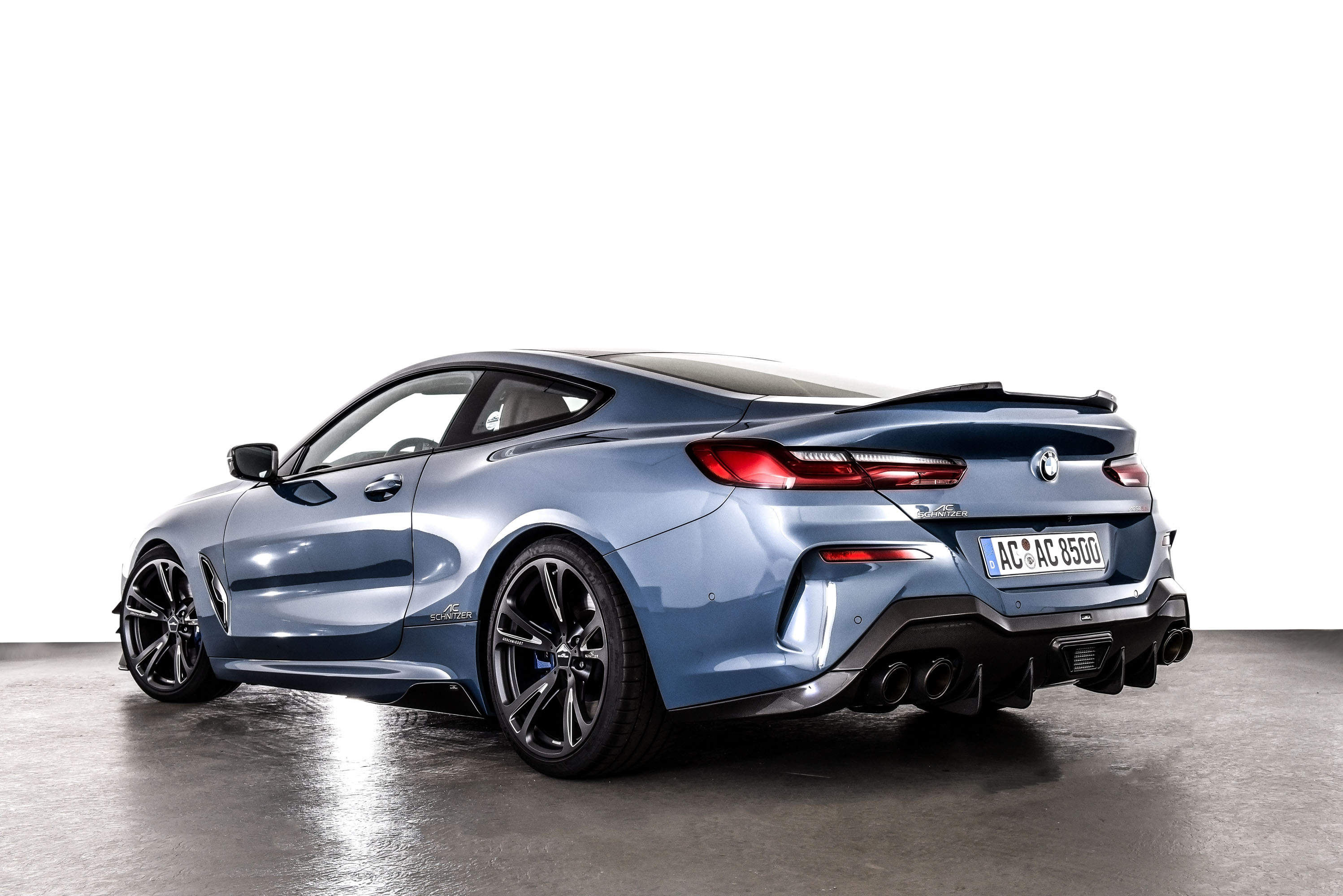 BMW 8 series (G14, G15) photo #29
