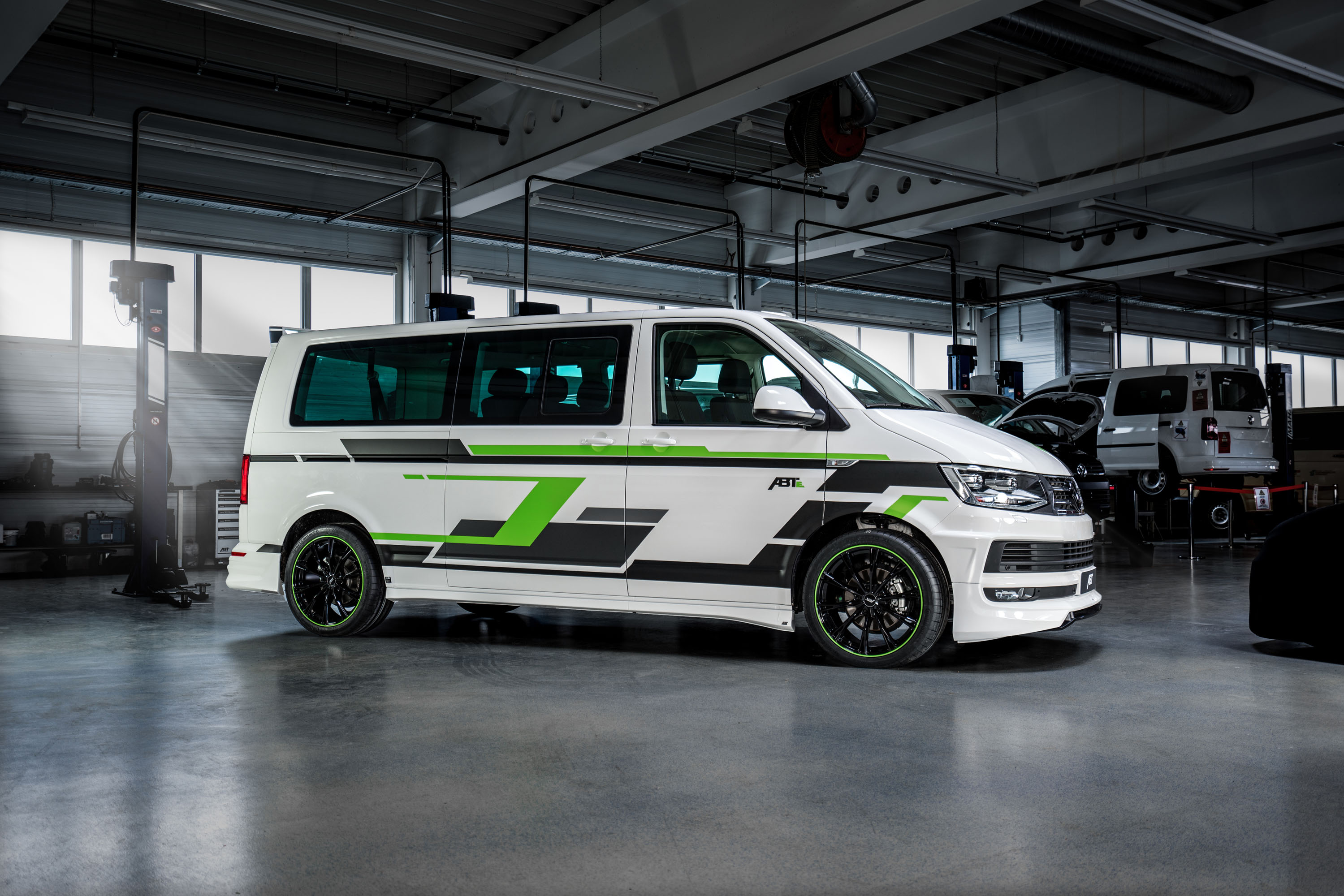 ABT VW E-Transporter photo #1