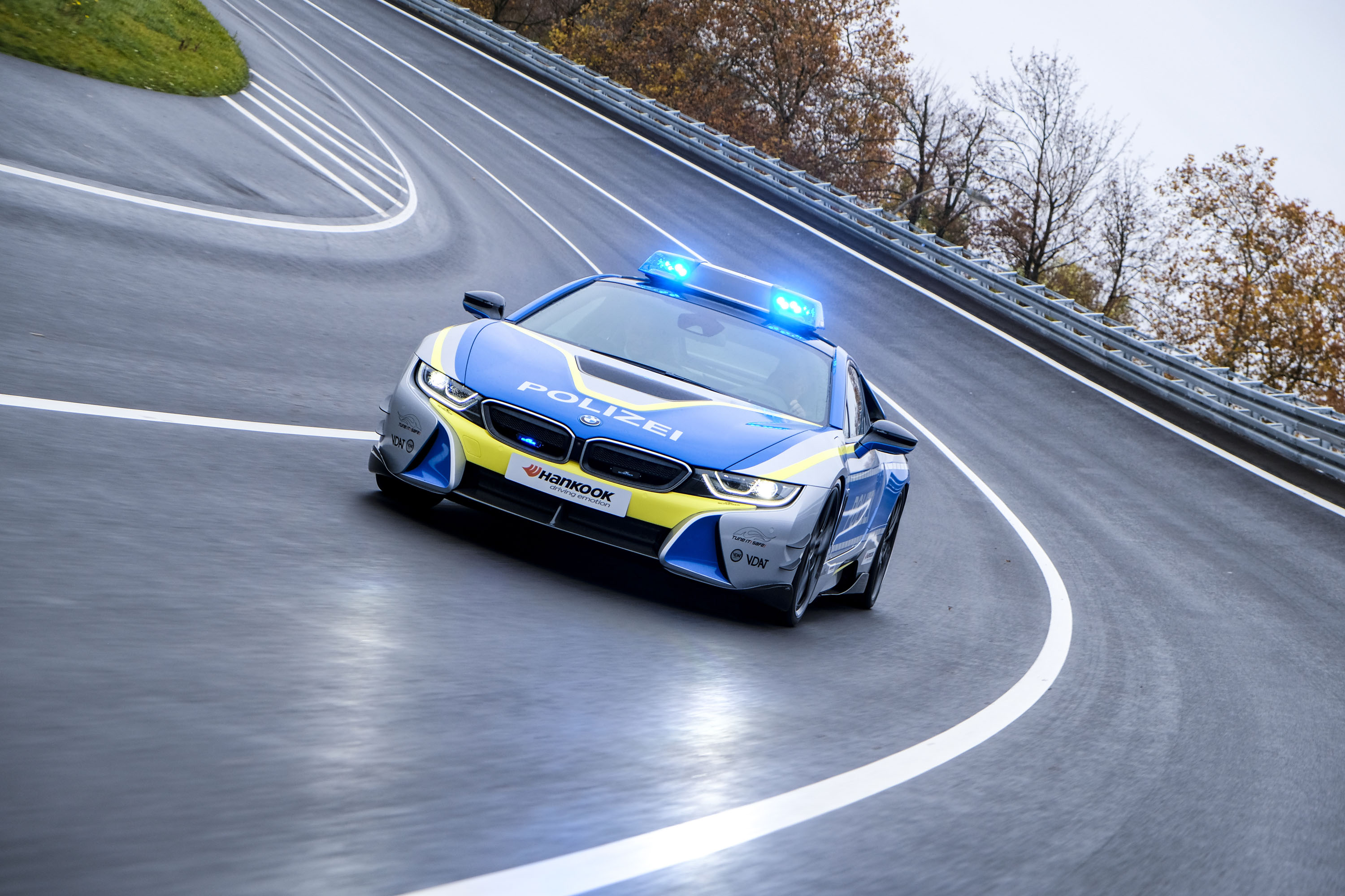 BMW i8 Police photo #4