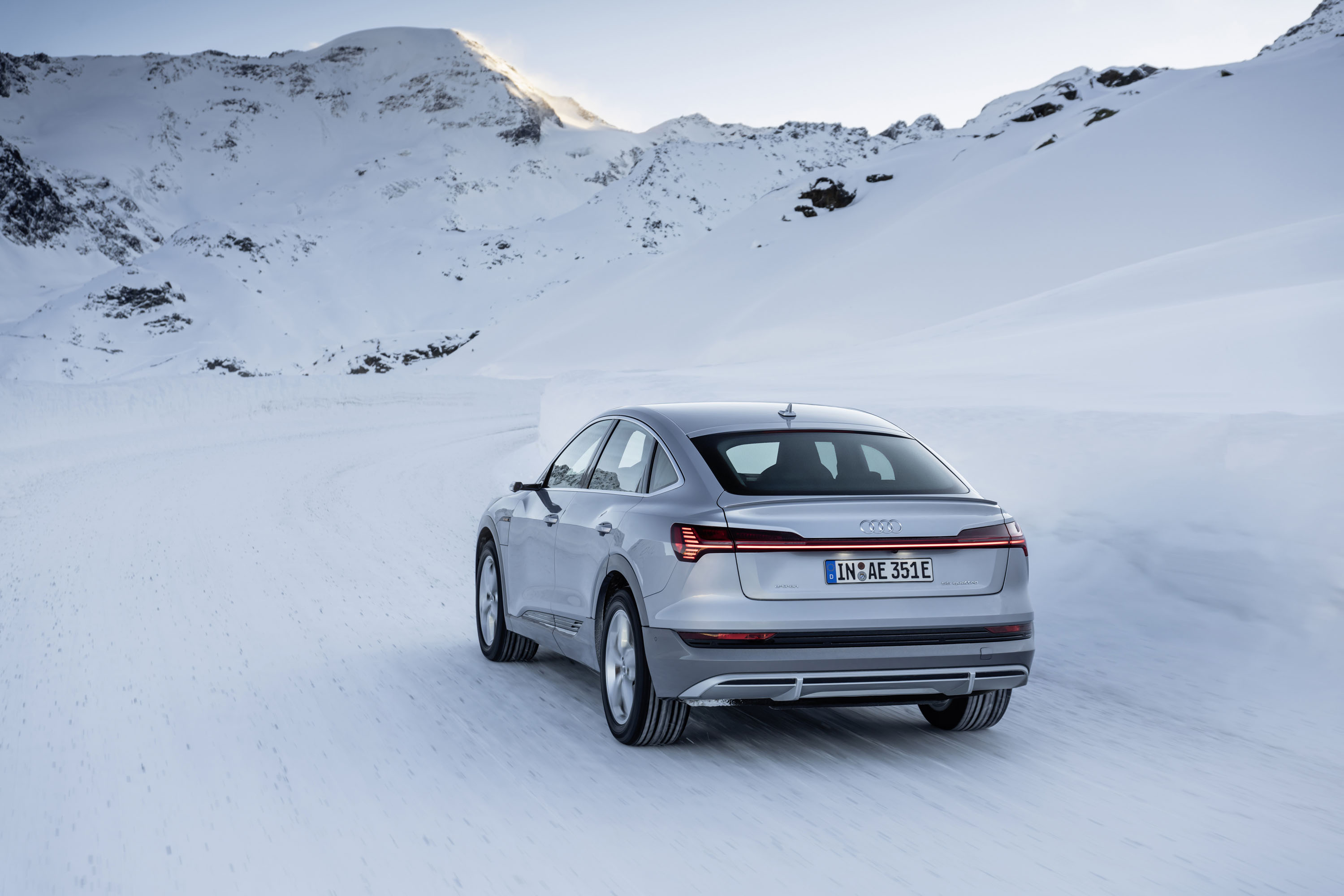 Audi e-tron Sportback photo #3