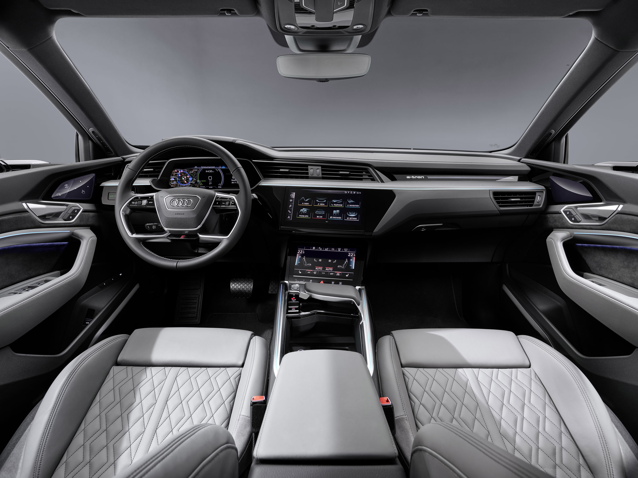 Audi e-tron Sportback photo #16