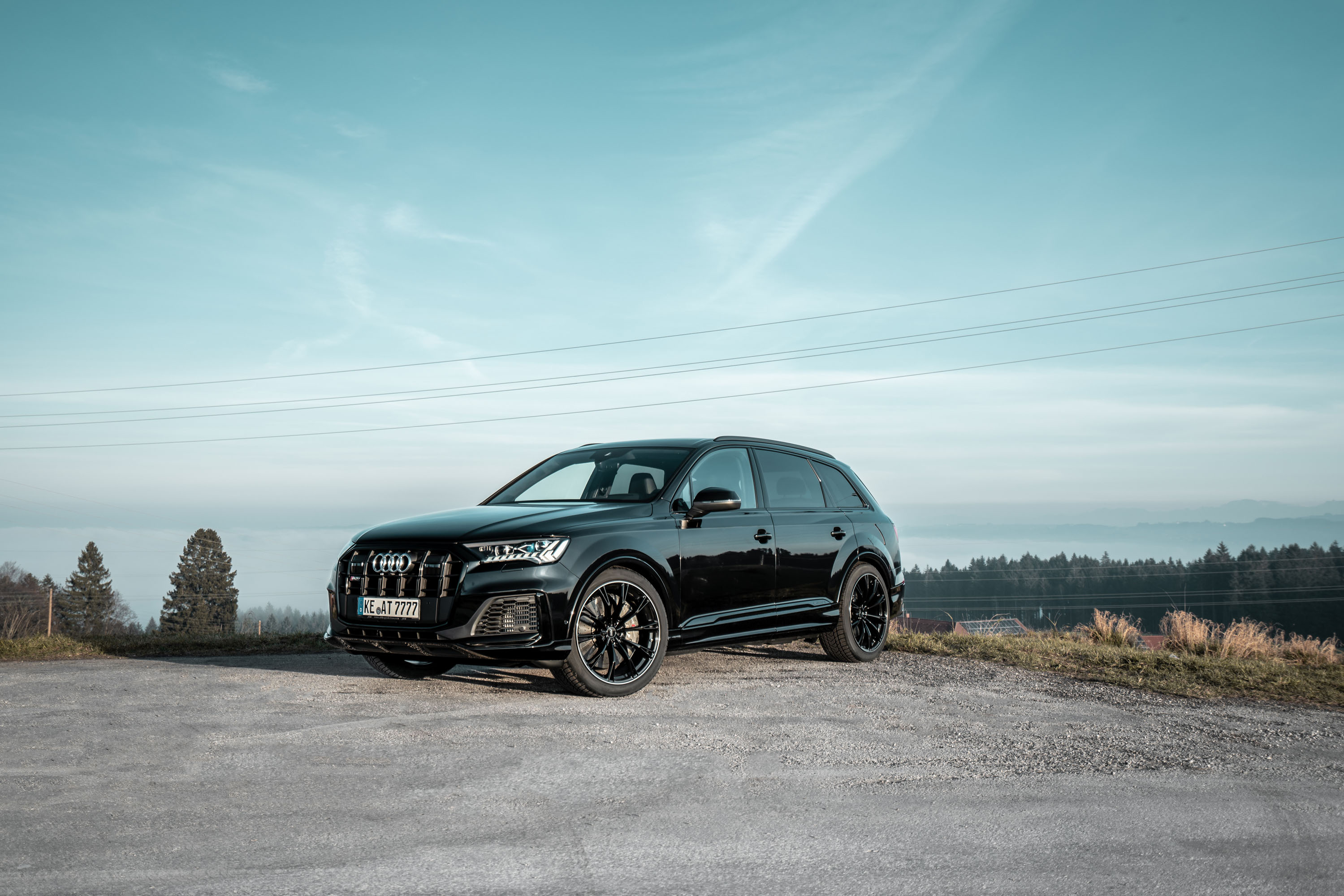 Audi SQ7 photo #1