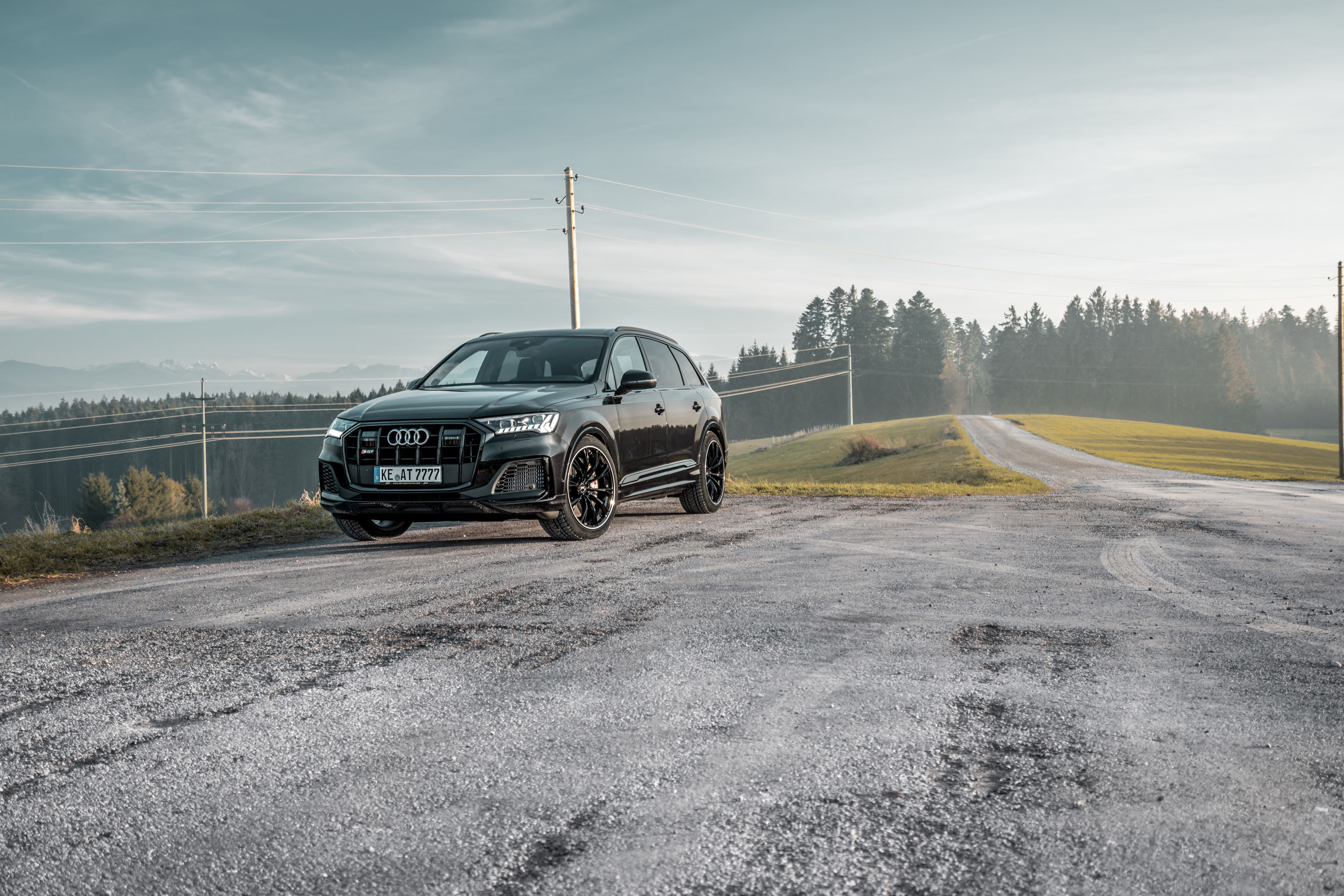 Audi SQ7 photo #3