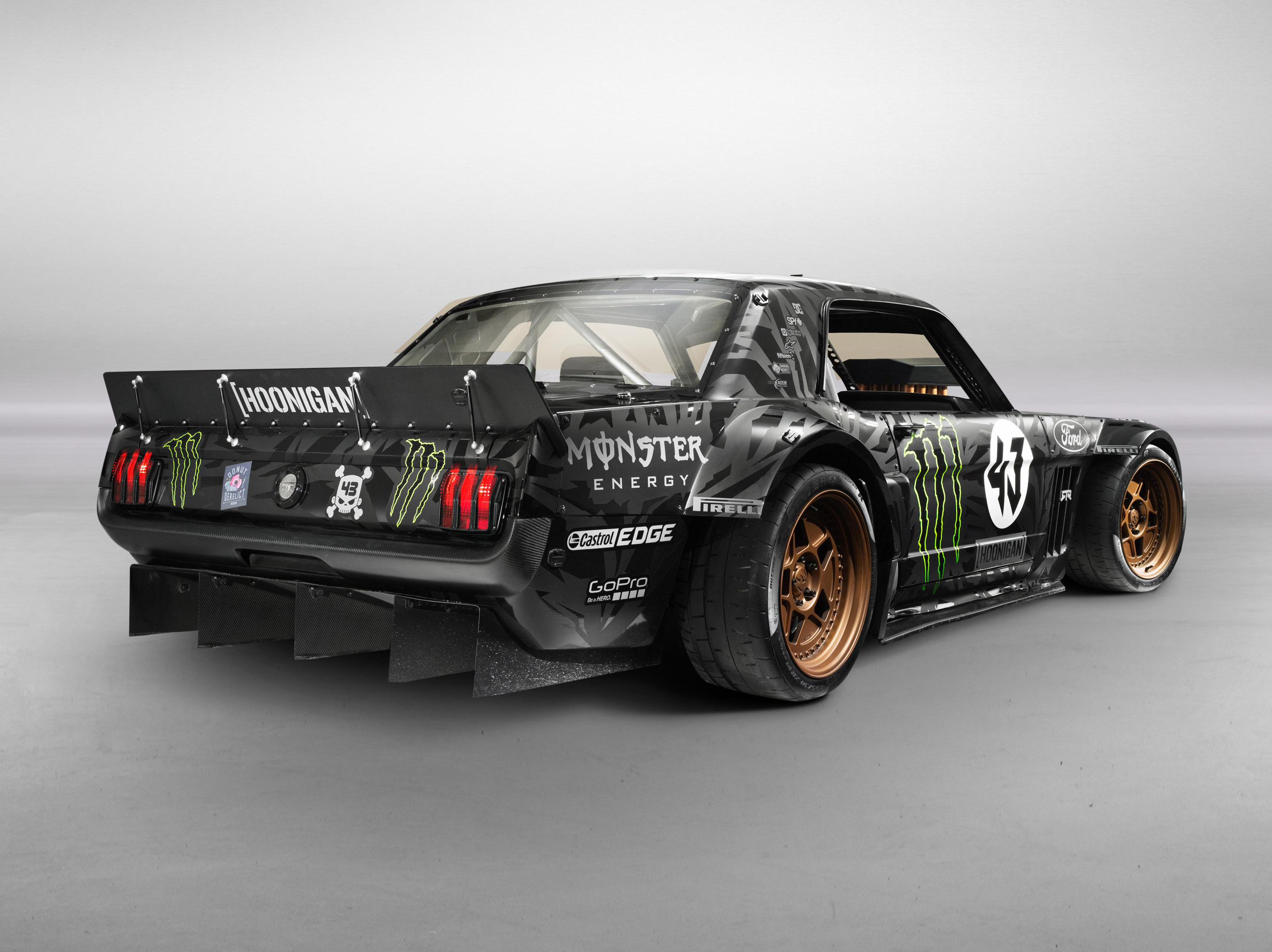Ford Mustang 1965 Кена блока