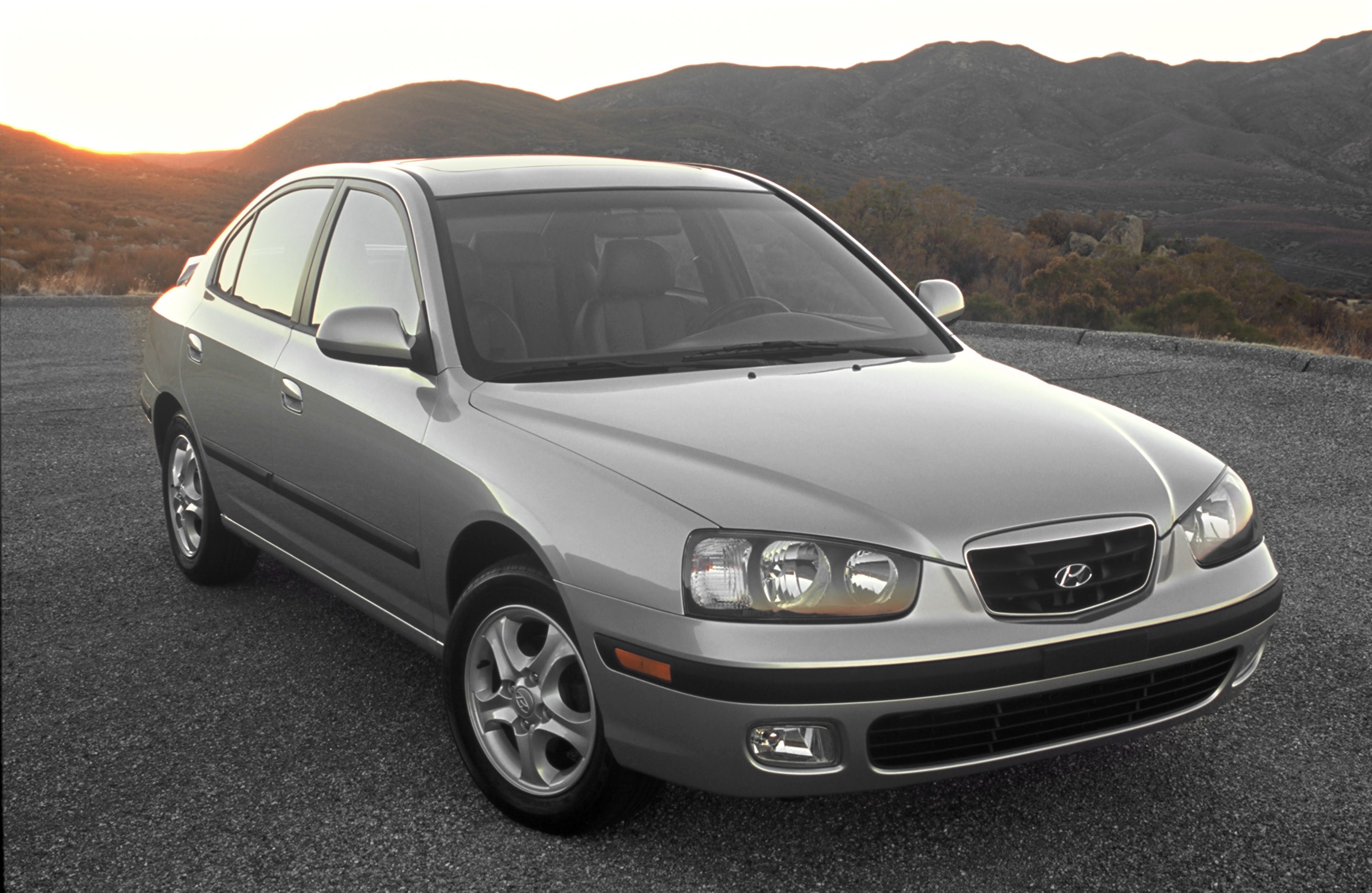 Hyundai elantra 2003-2010 xd2. Hyundai elantra 2005 лифтбек. Хендай элантра 2003 г. Hyundai elantra iii (xd). Фотографии всей модификации bmw с 95 года.