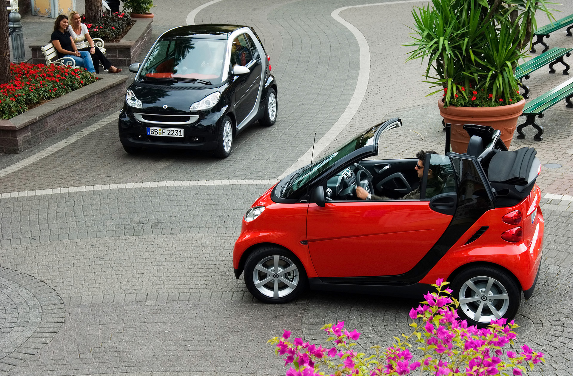 Smart models. Мерседес мини смарт. Mercedes Smart Fortwo 4. Smart Fortwo 2004. Smart Fortwo II без крыши.