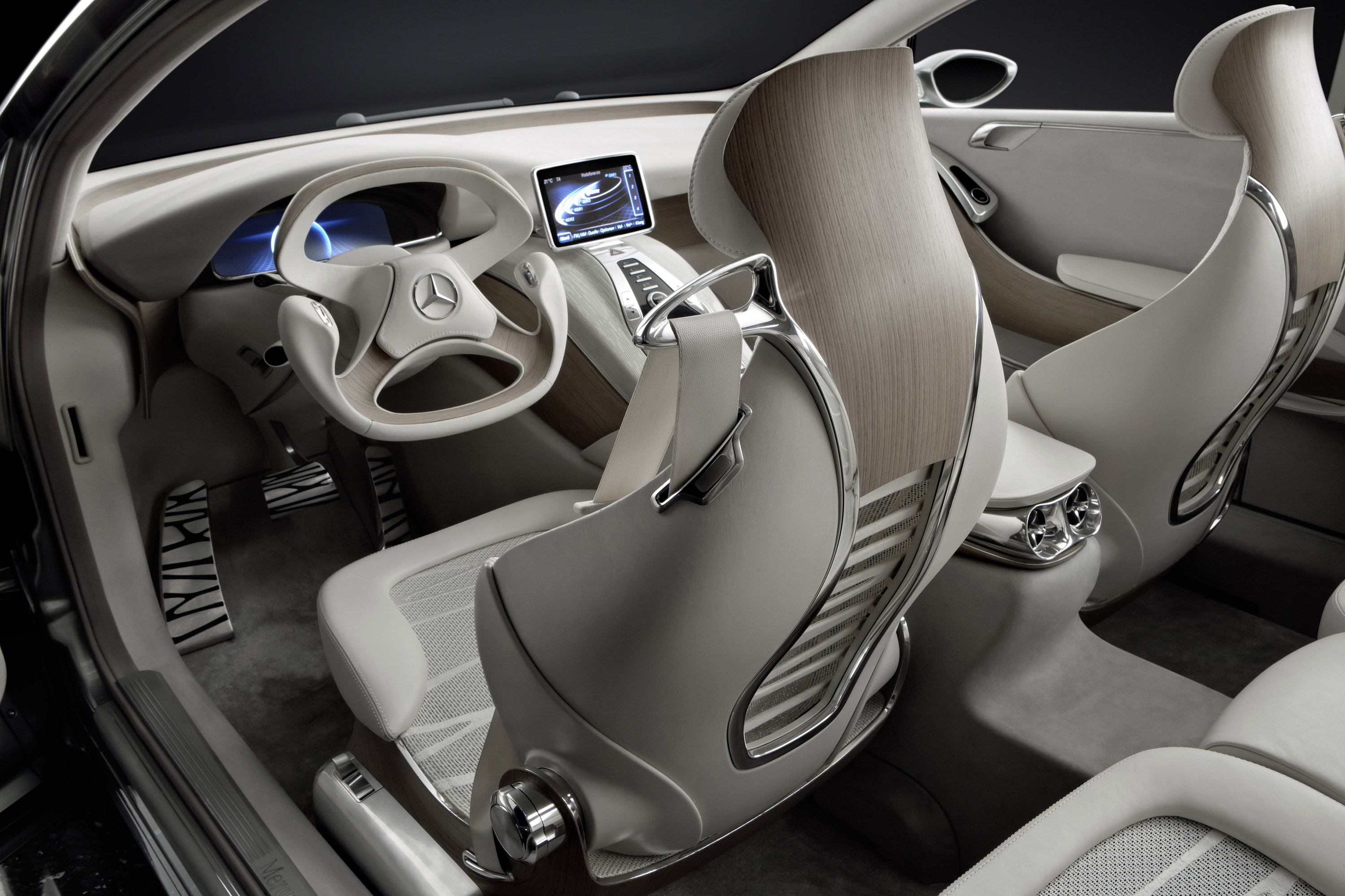 Mercedes Benz f800 Style