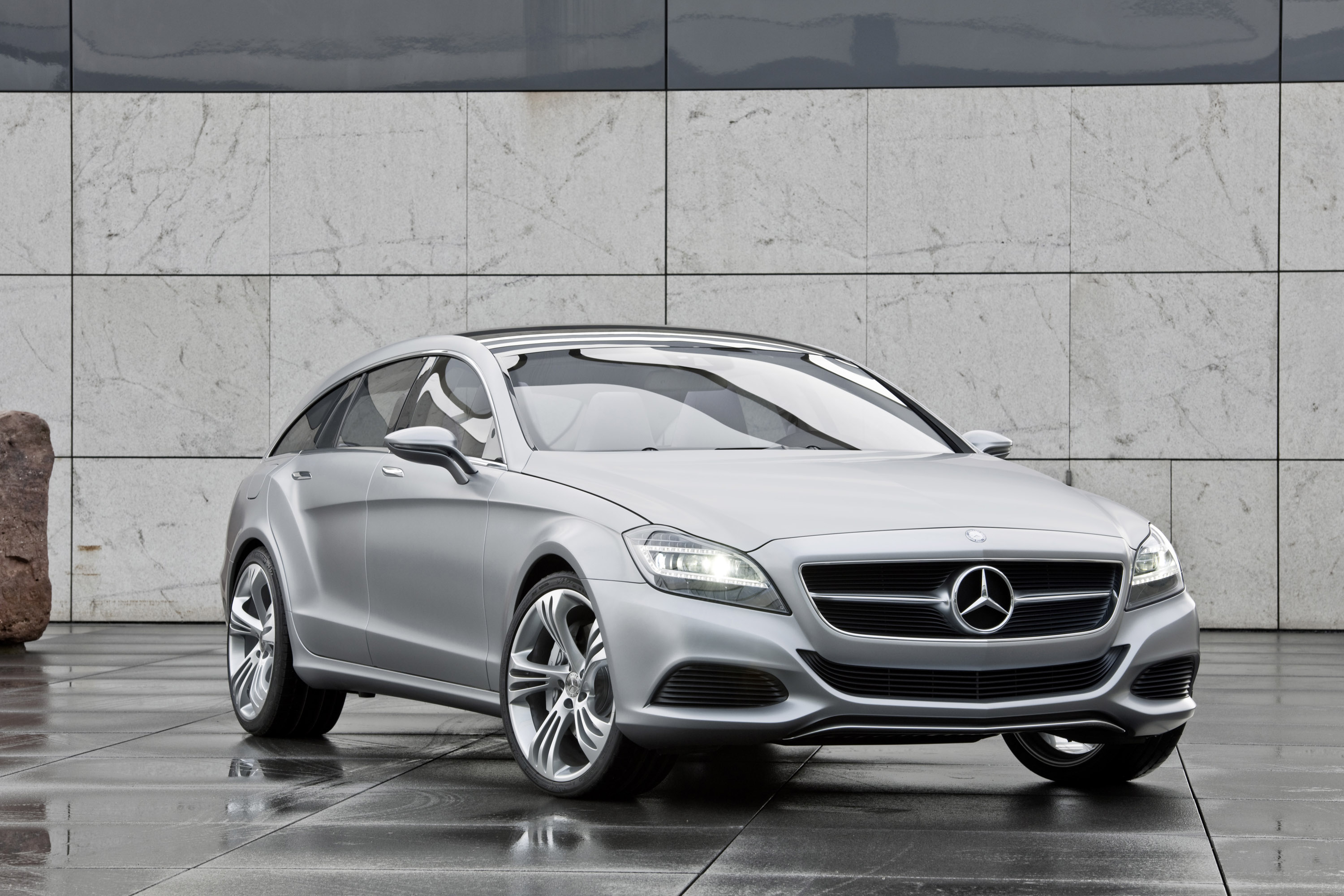 Модель машины mercedes
