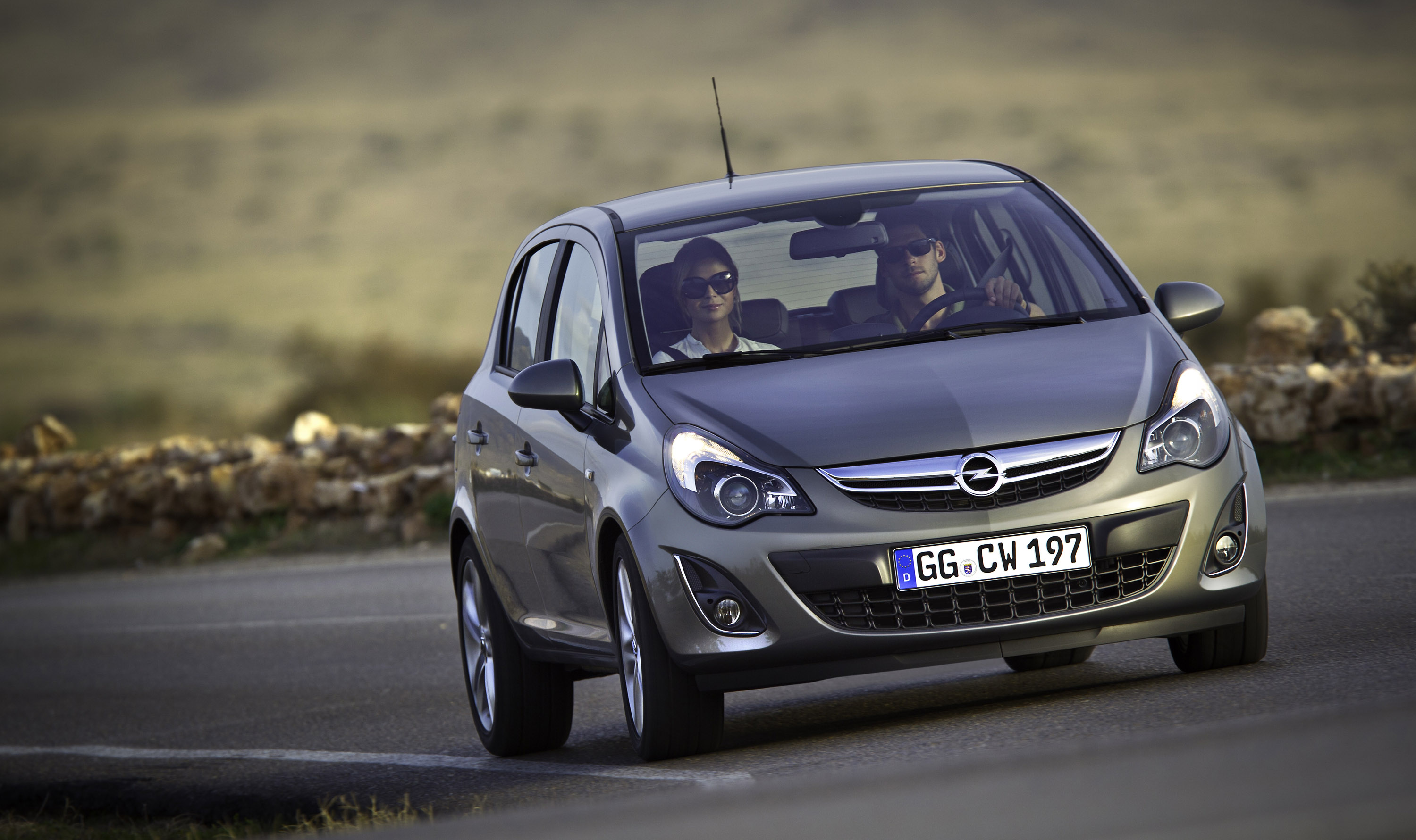 Opel corsa автомобили opel