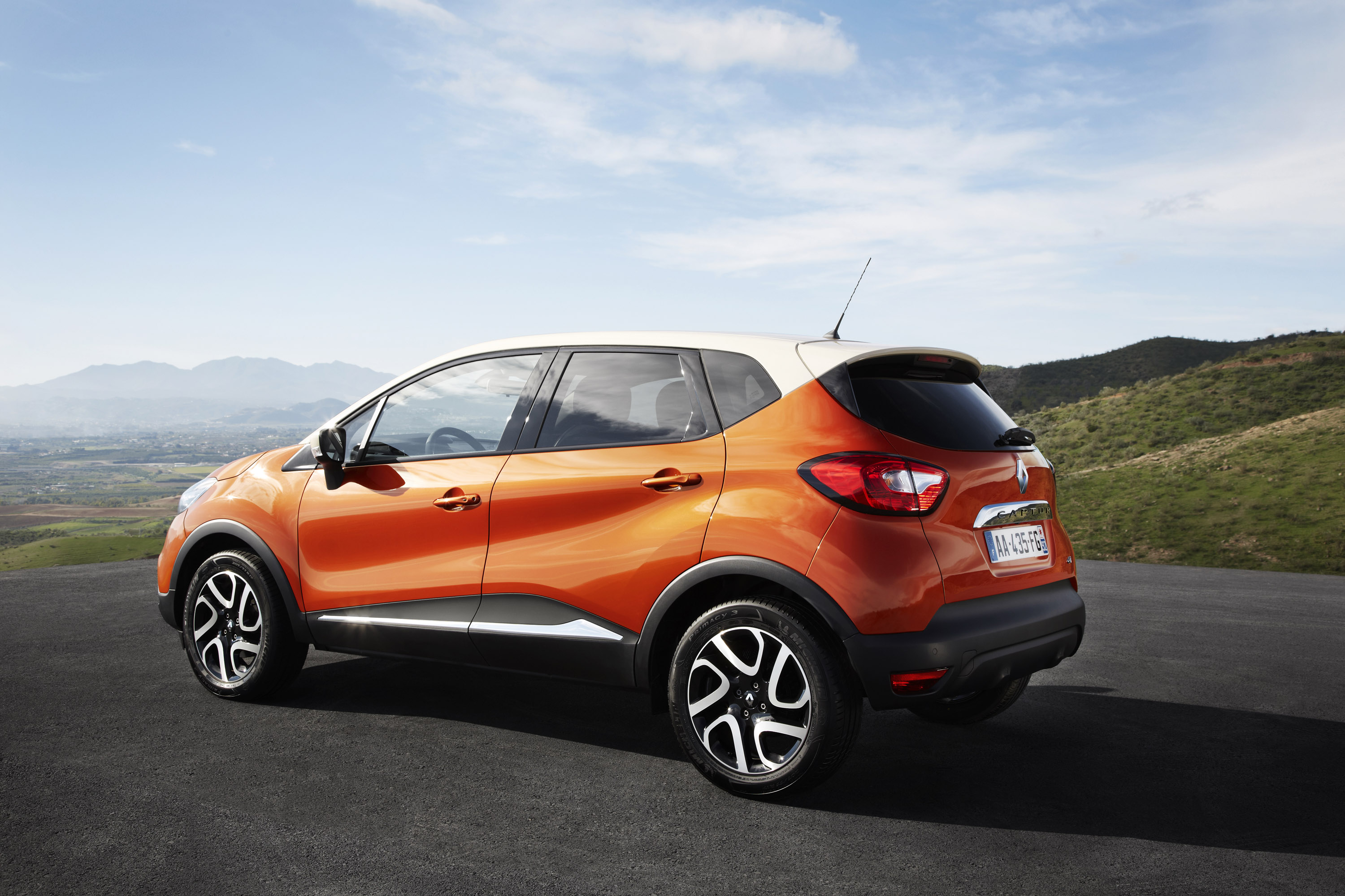 Kaptur. Рено Каптур 2014. Renault кроссовер Captur. Рено Каптур 2016. Renault Captur 2013.