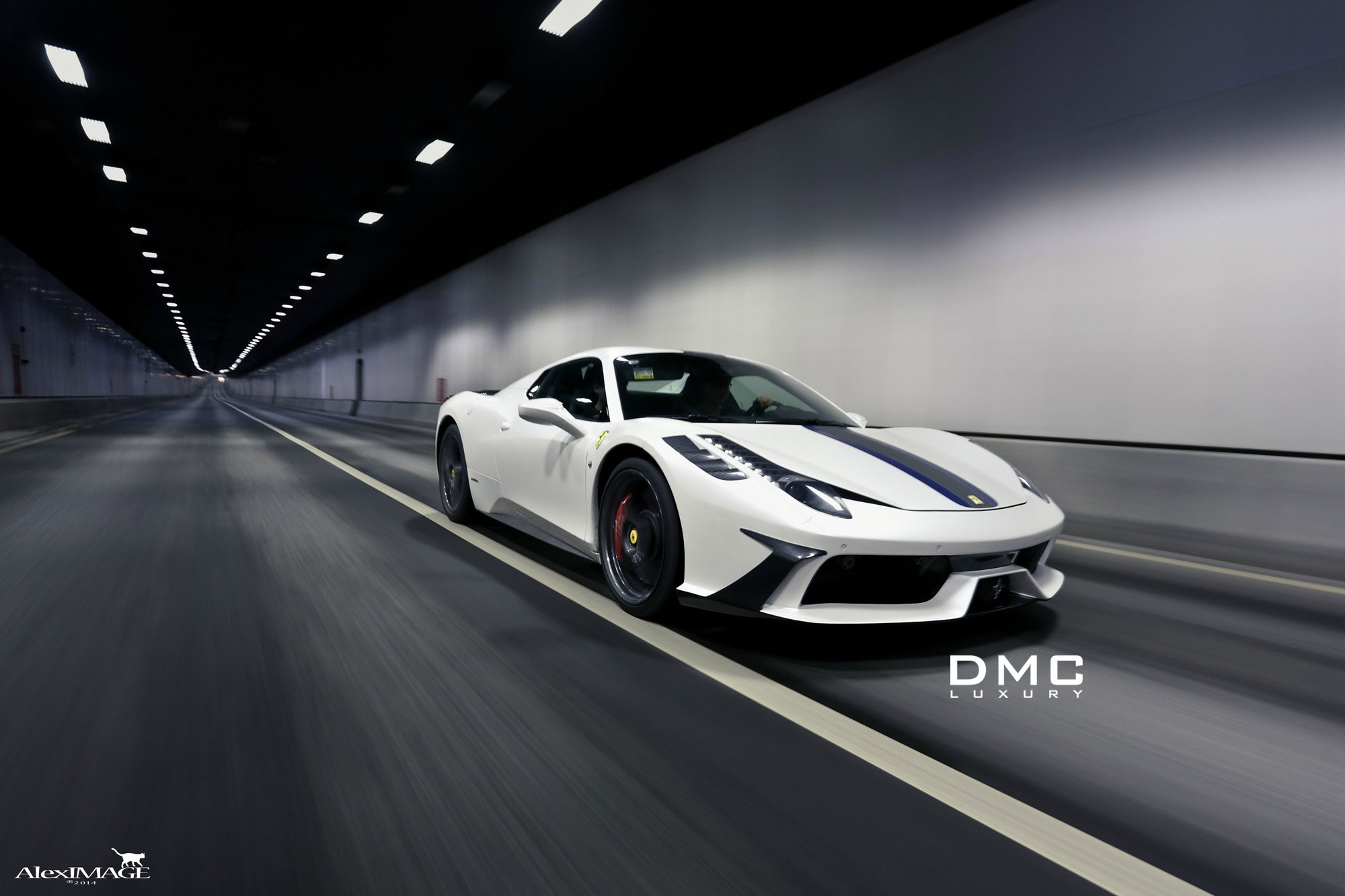 Ferrari 458 Italia скорость