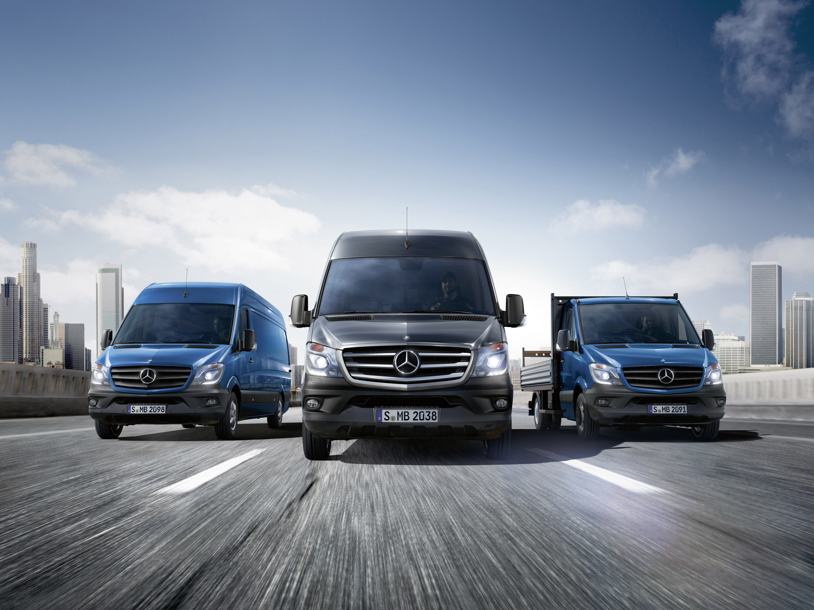 Корпоративный автопарк. Mercedes-Benz Sprinter. Mercedes Mercedes Sprinter 2014. Mercedes-Benz Sprinter 906. Мерседес Бенц Спринтер грузовой.