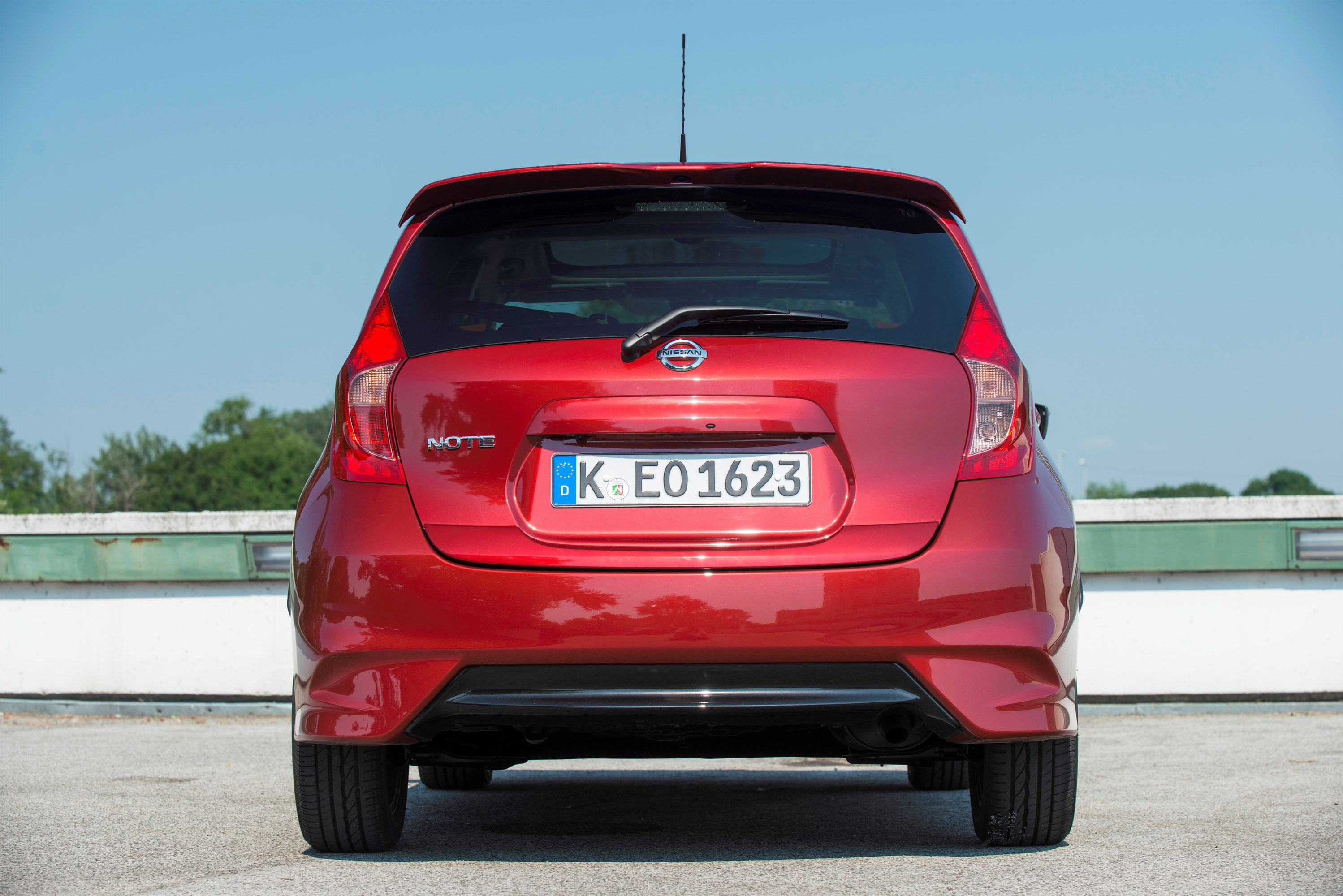 Note e 12. Ниссан ноут е12. Nissan Note dig-s.