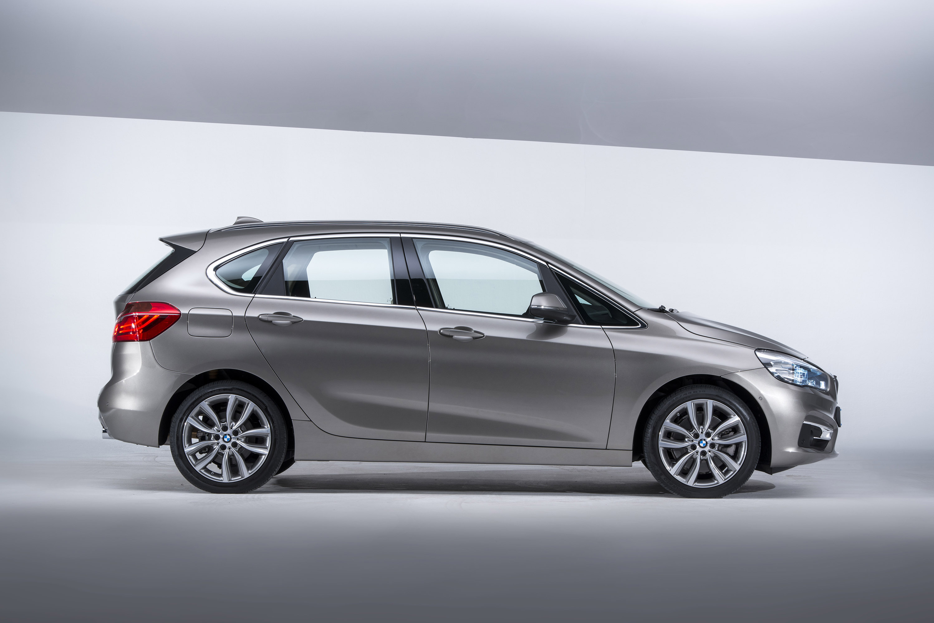 Active tourer. BMW 2 Active Tourer m235. BMW 2 Series Active Tourer f45. BMW 2-Series Active Tourer, 2017. BMW 2er Active Tourer.
