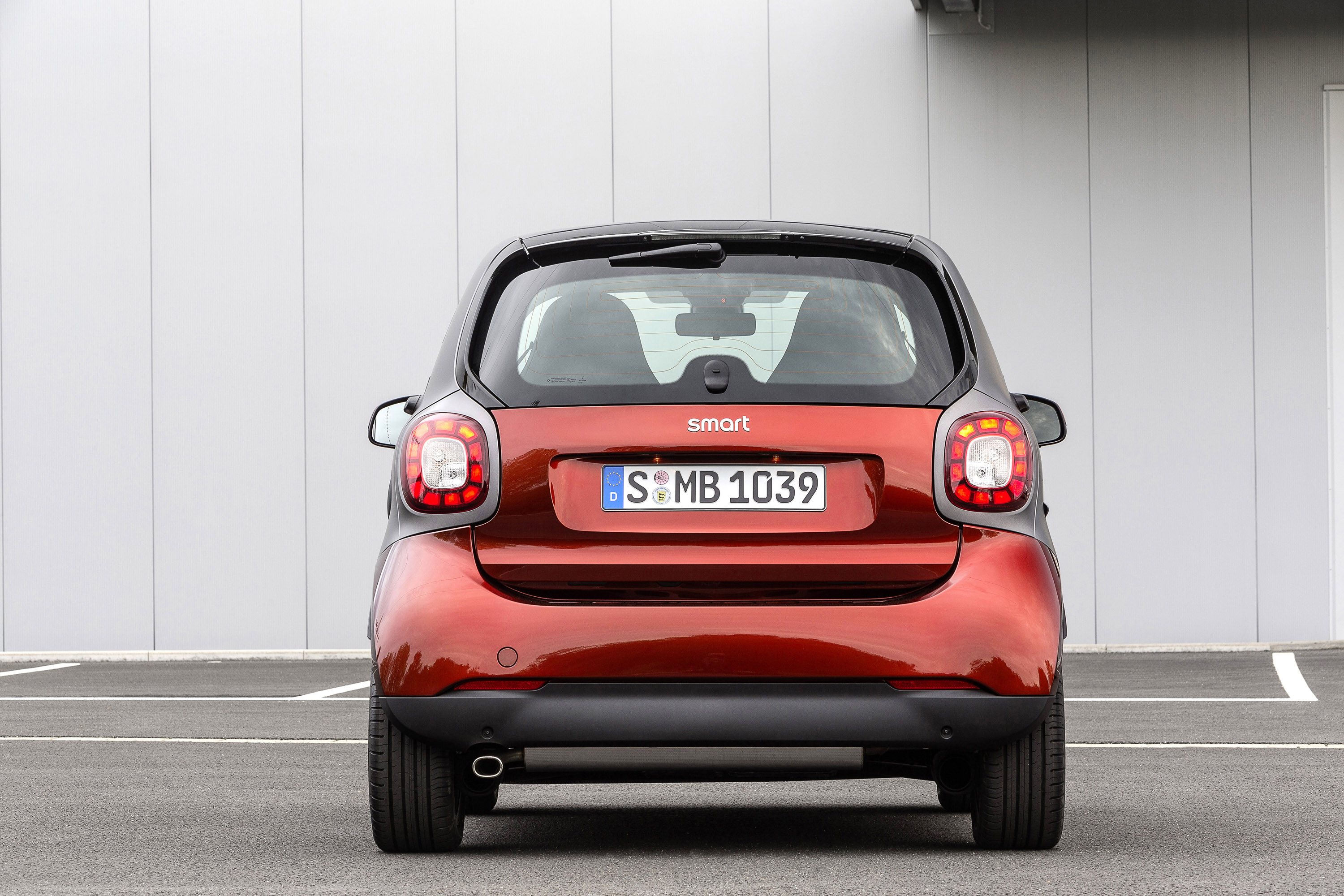 Smart has. Smart Fortwo 2000 Brabus. Smart Brabus 2014. Smart Fortwo Brabus 2014. Смарт Брабус 2014 года.
