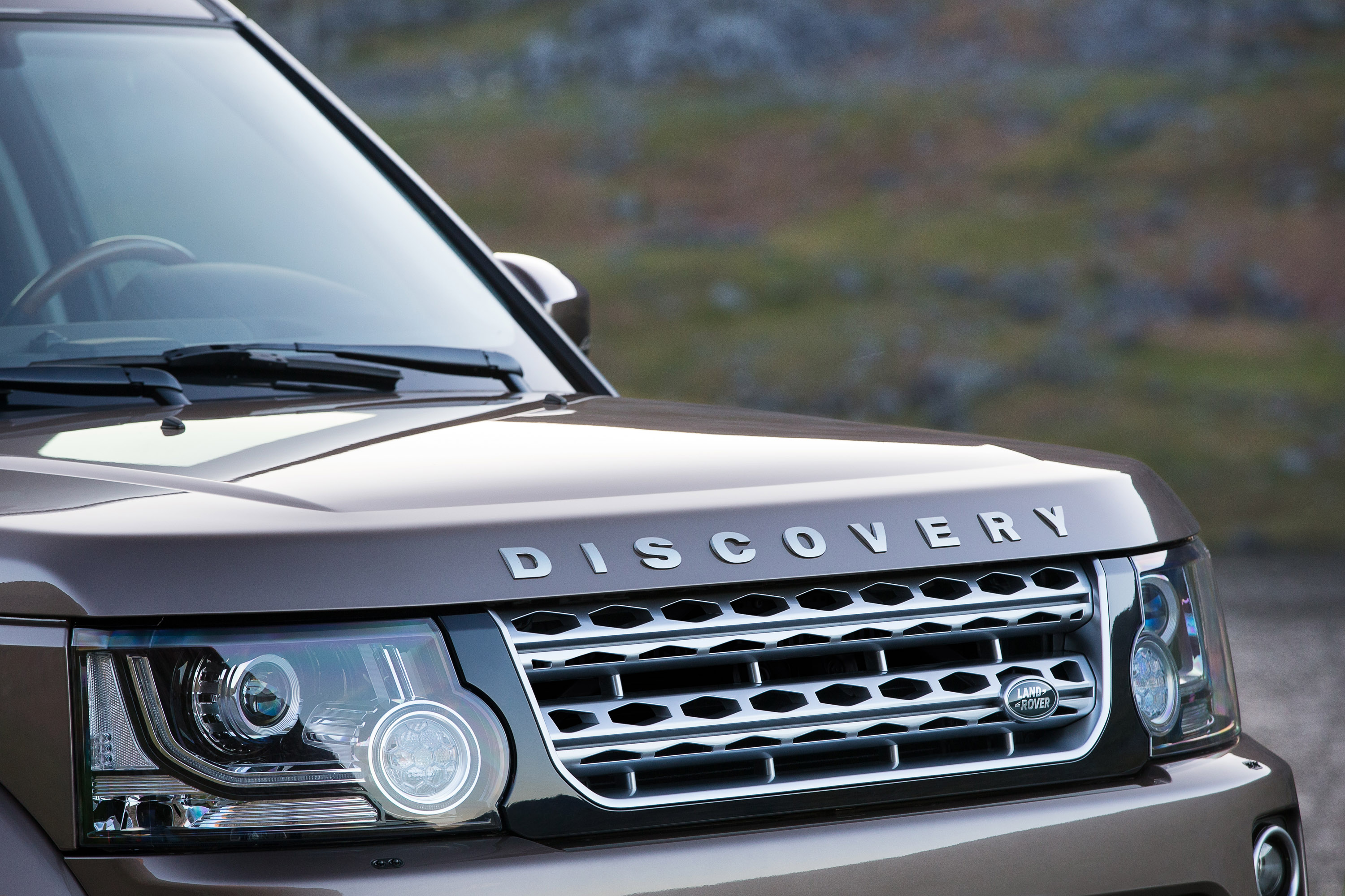 Ленд ровер дискавери 2015. Land Rover Discovery 4 2015. Ленд Ровер 2015. Ленд Ровер Дискавери 4 2015 года.