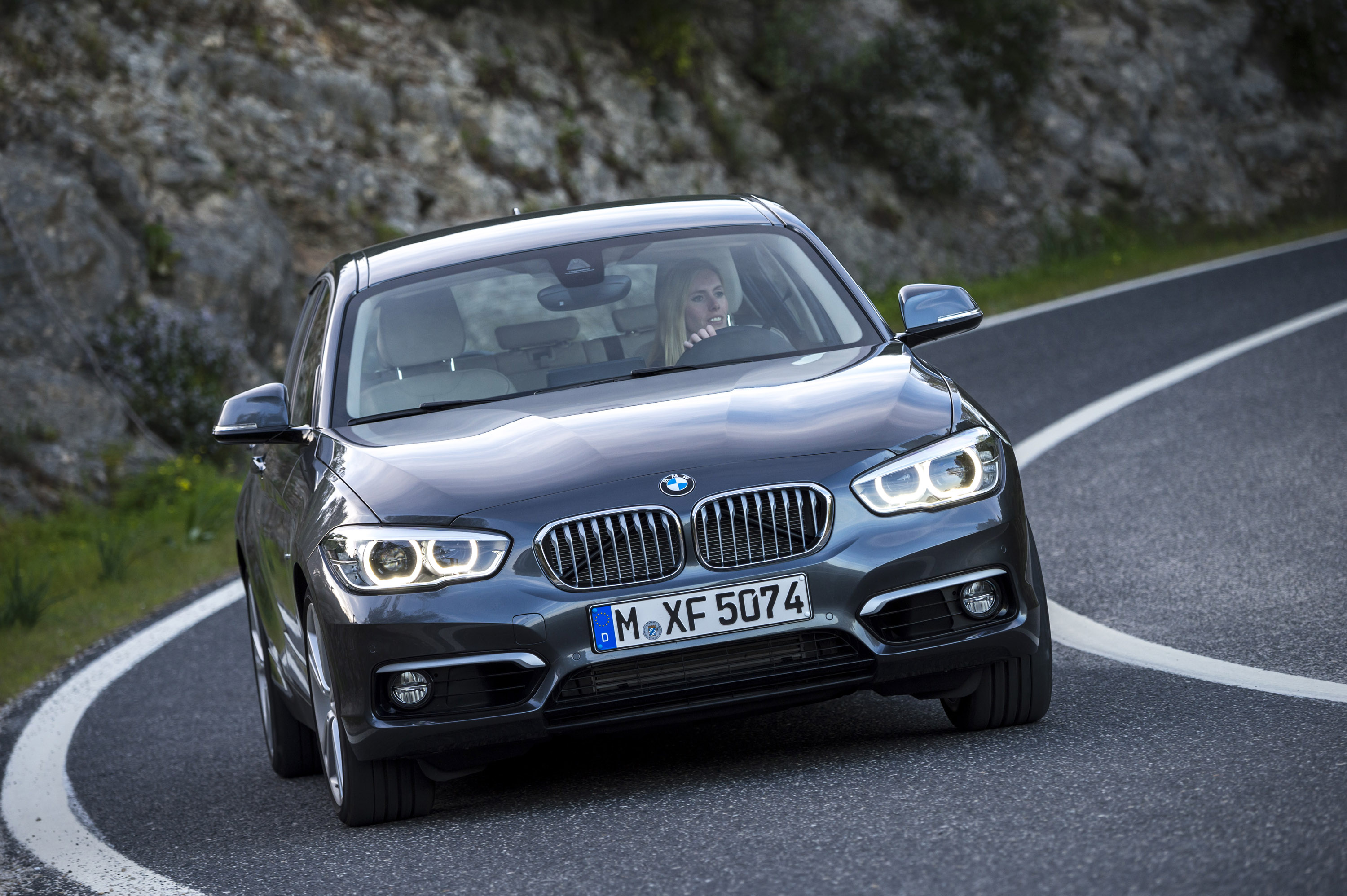 Бмв 1 модели. BMW 1 Series. БМВ 1 ф20. БМВ 1 2016.