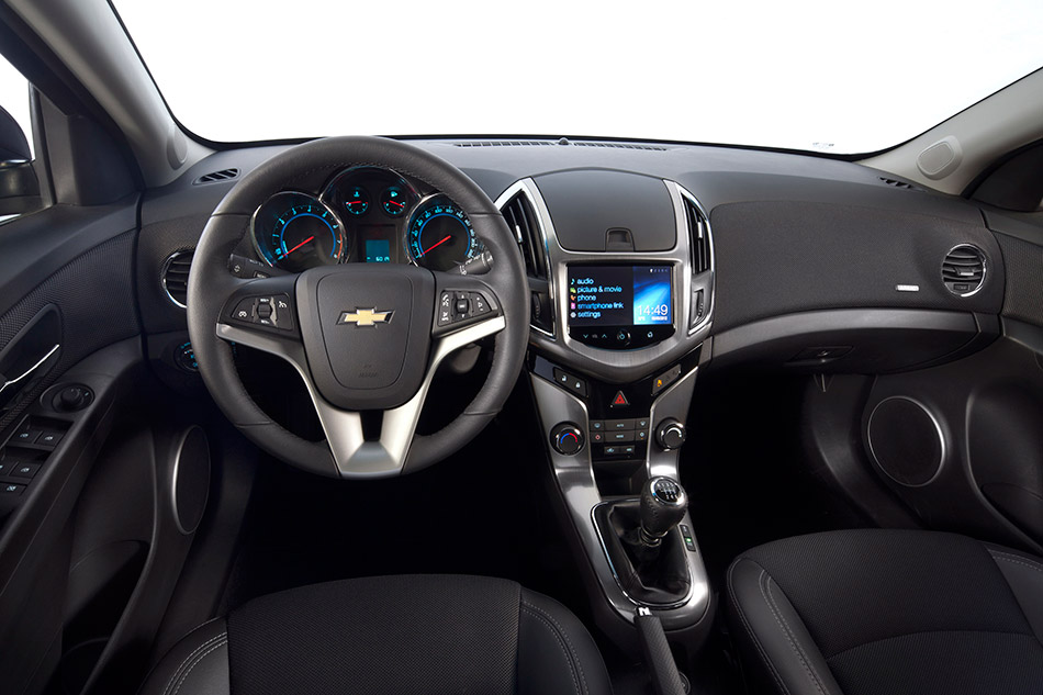 2012 Chevrolet Cruze Wagon Interior